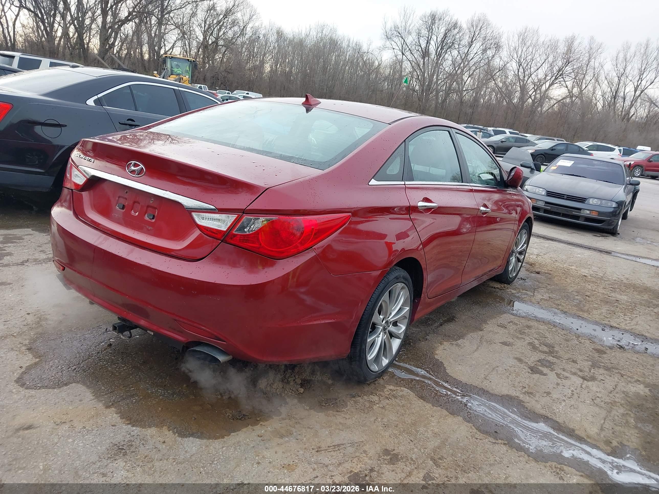 HYUNDAI SONATA image 4