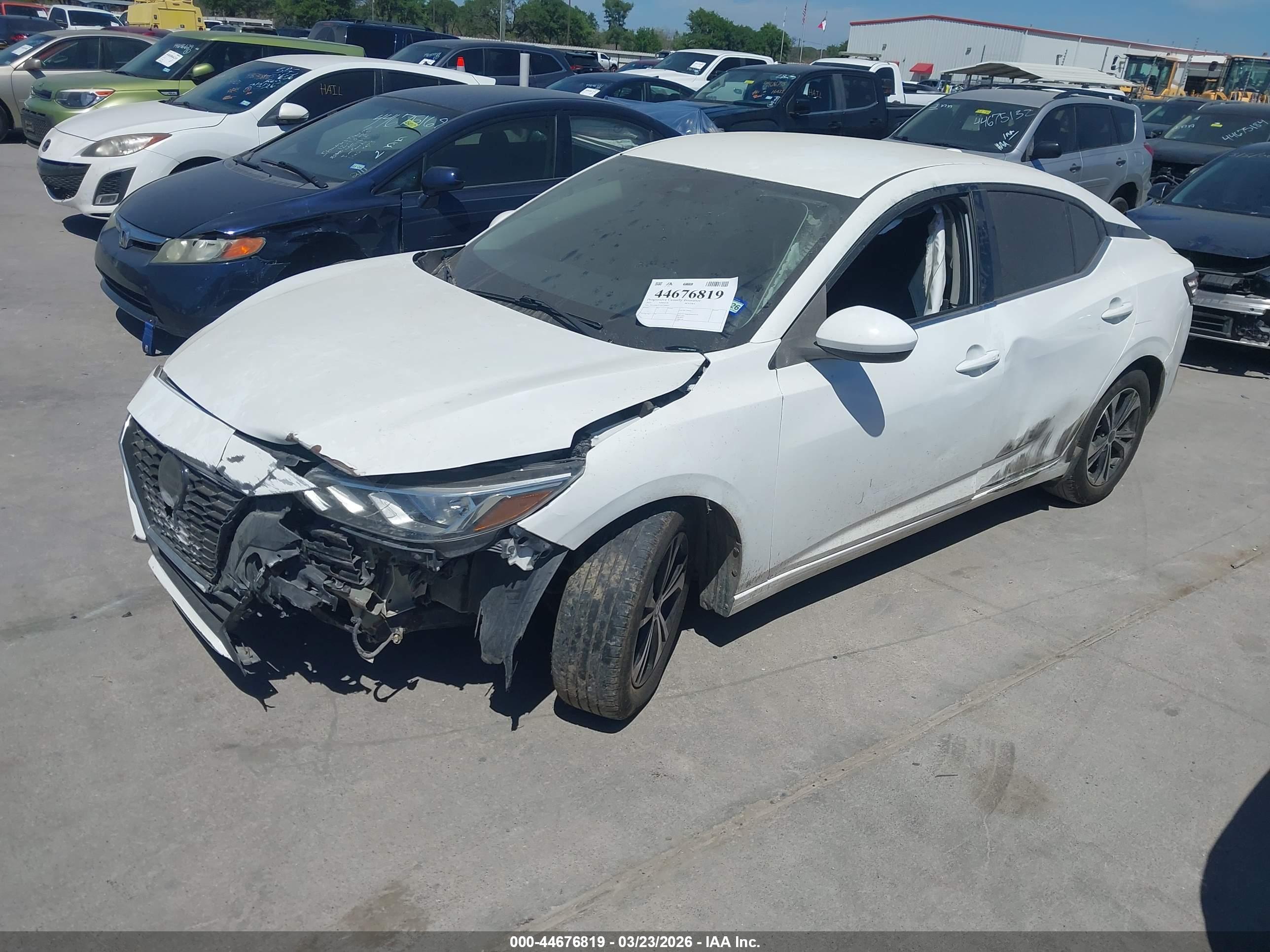 NISSAN SENTRA image 2