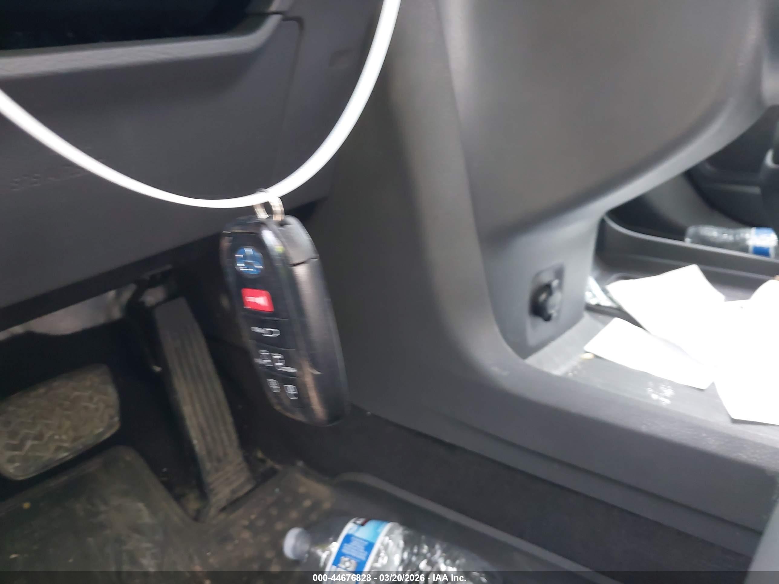 TOYOTA SIENNA image 11