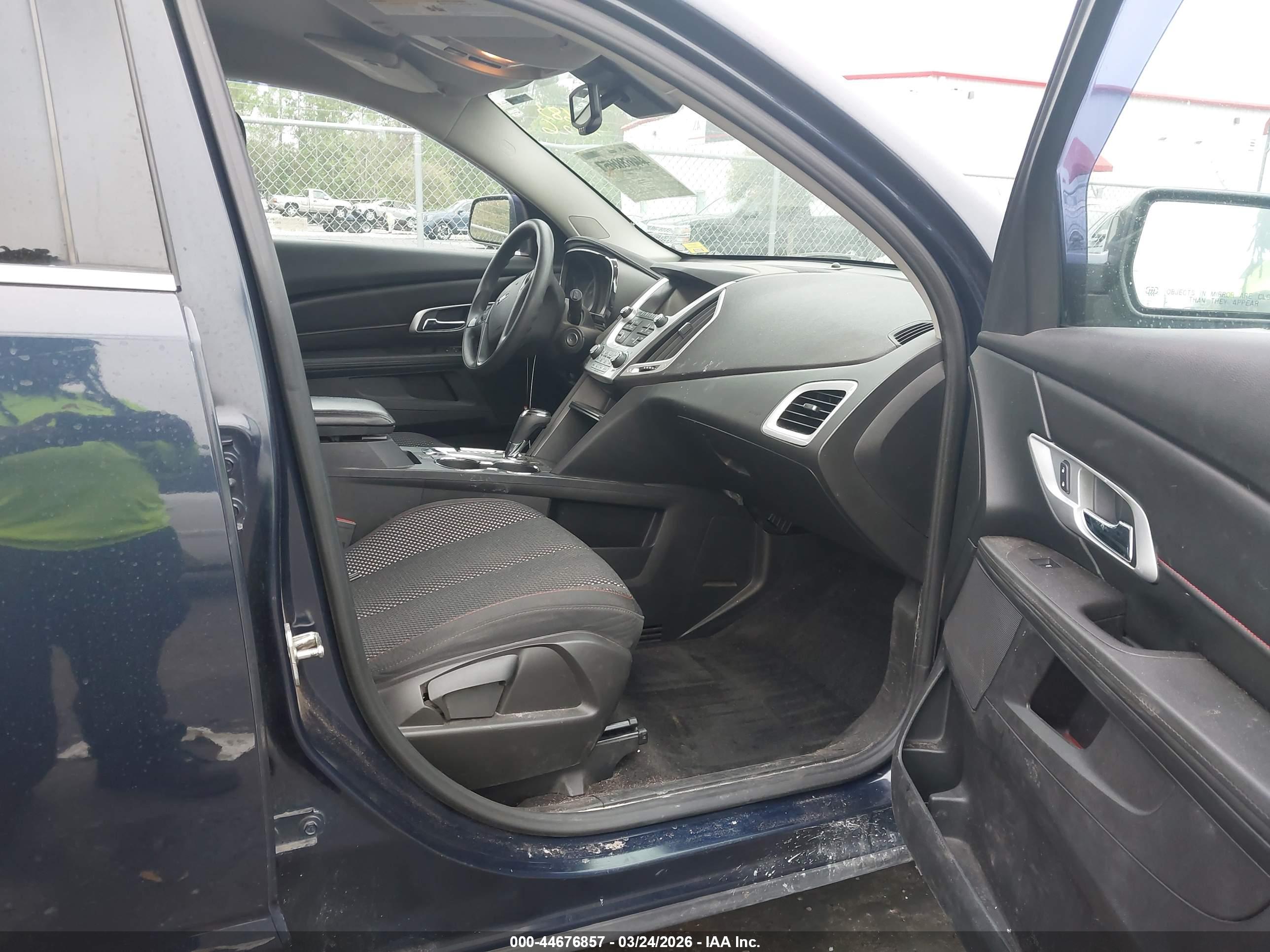 GMC TERRAIN image 5
