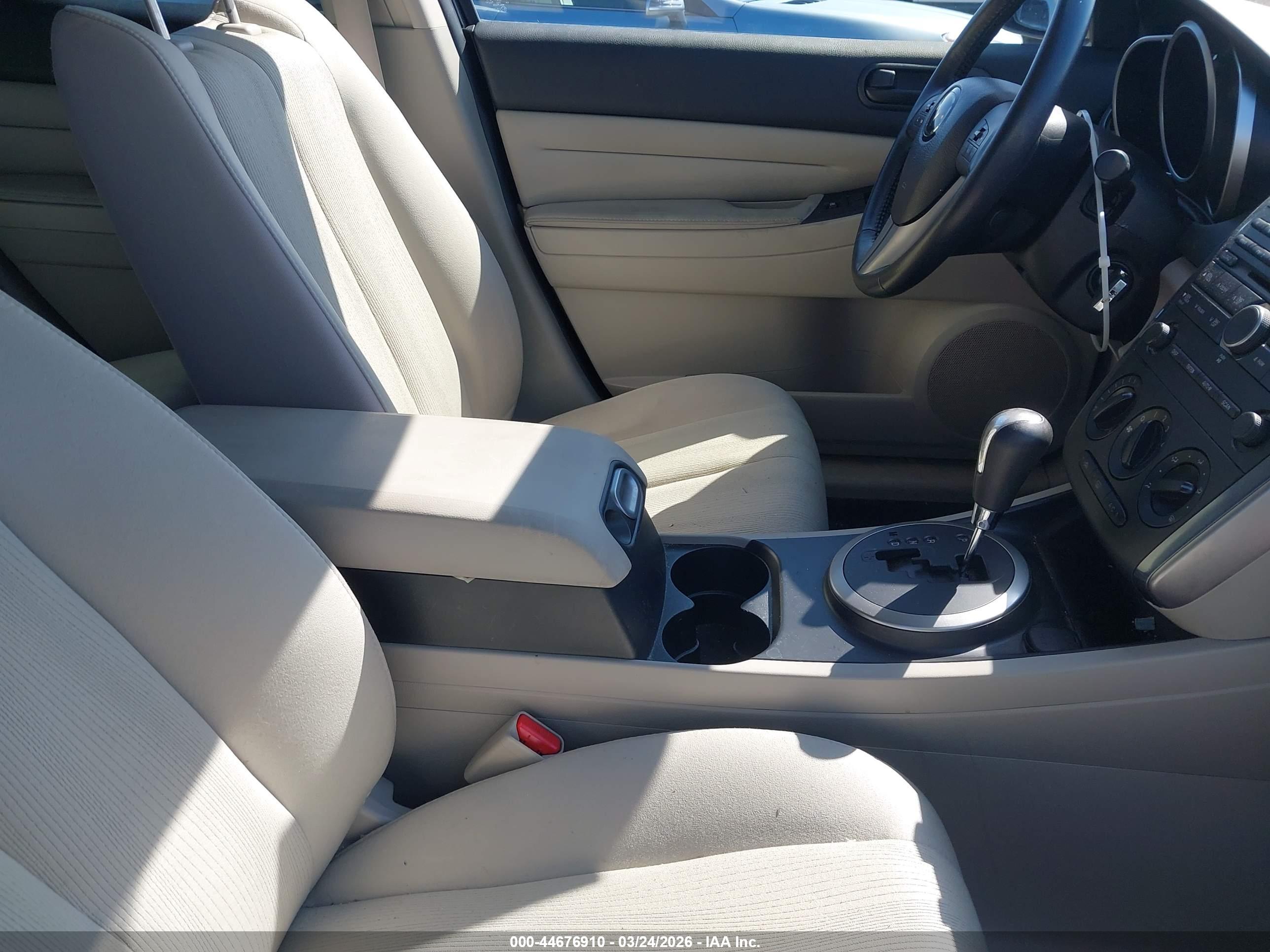 MAZDA CX-7 image 5