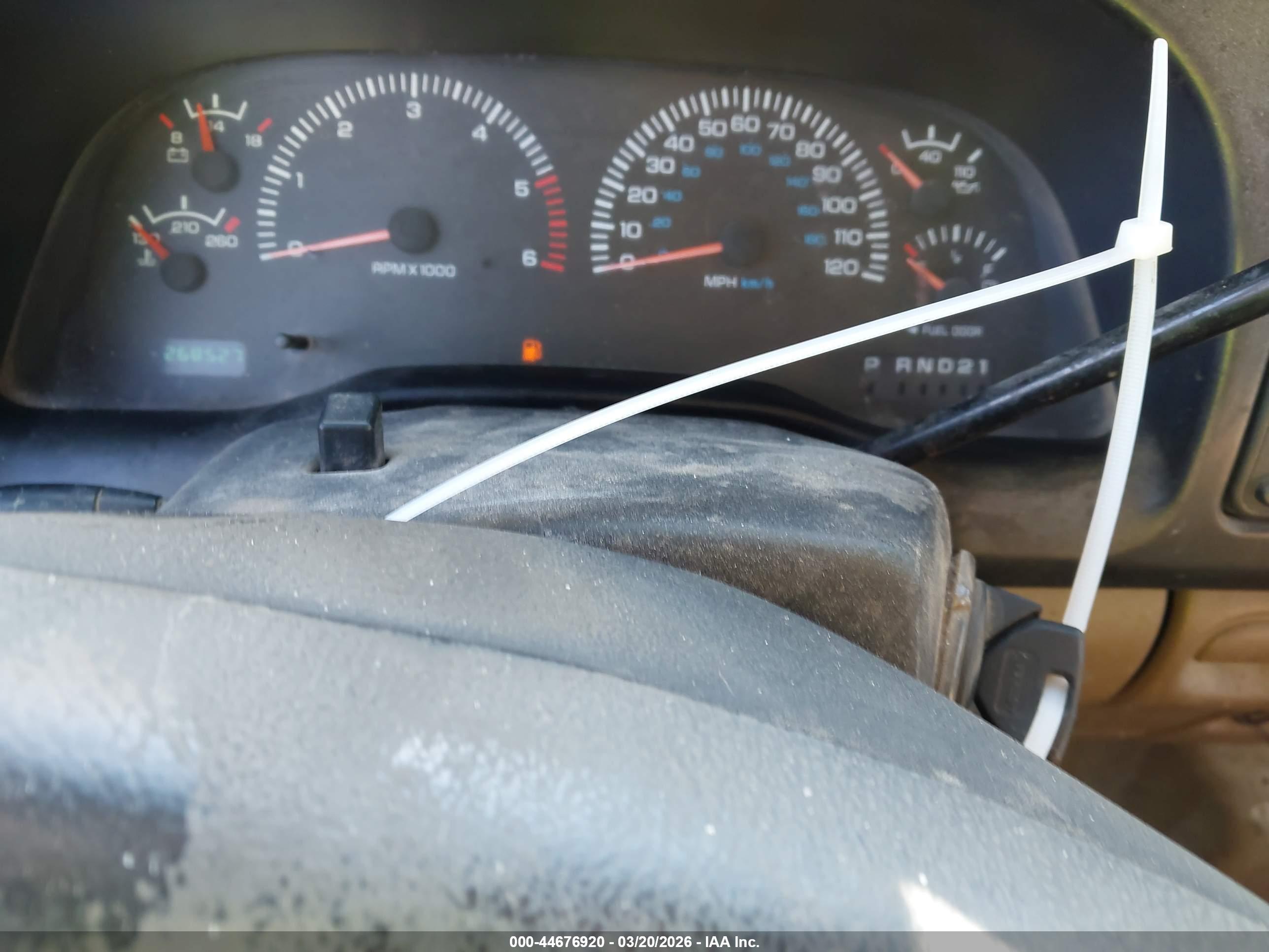 DODGE RAM image 7