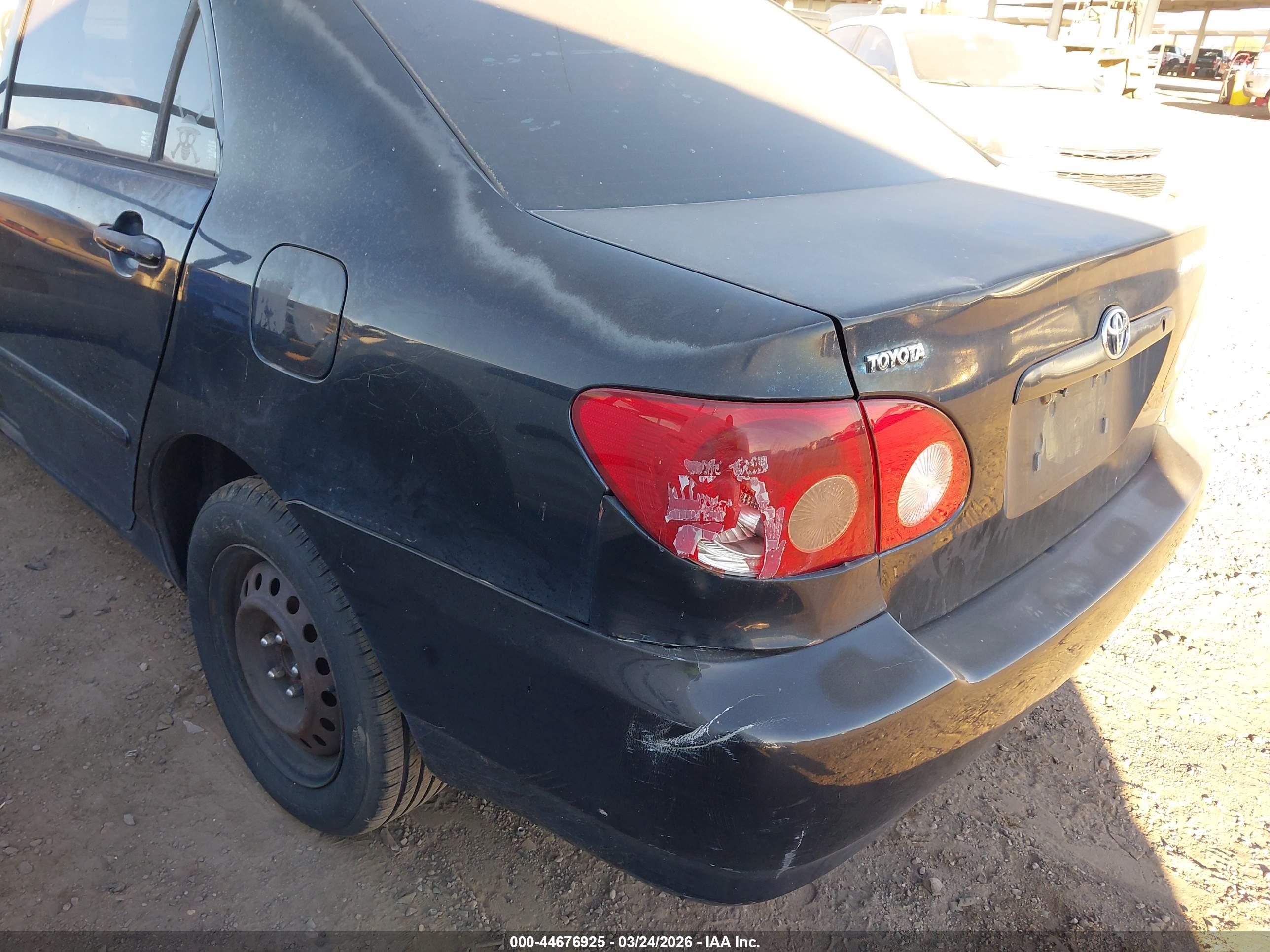 TOYOTA COROLLA image 6