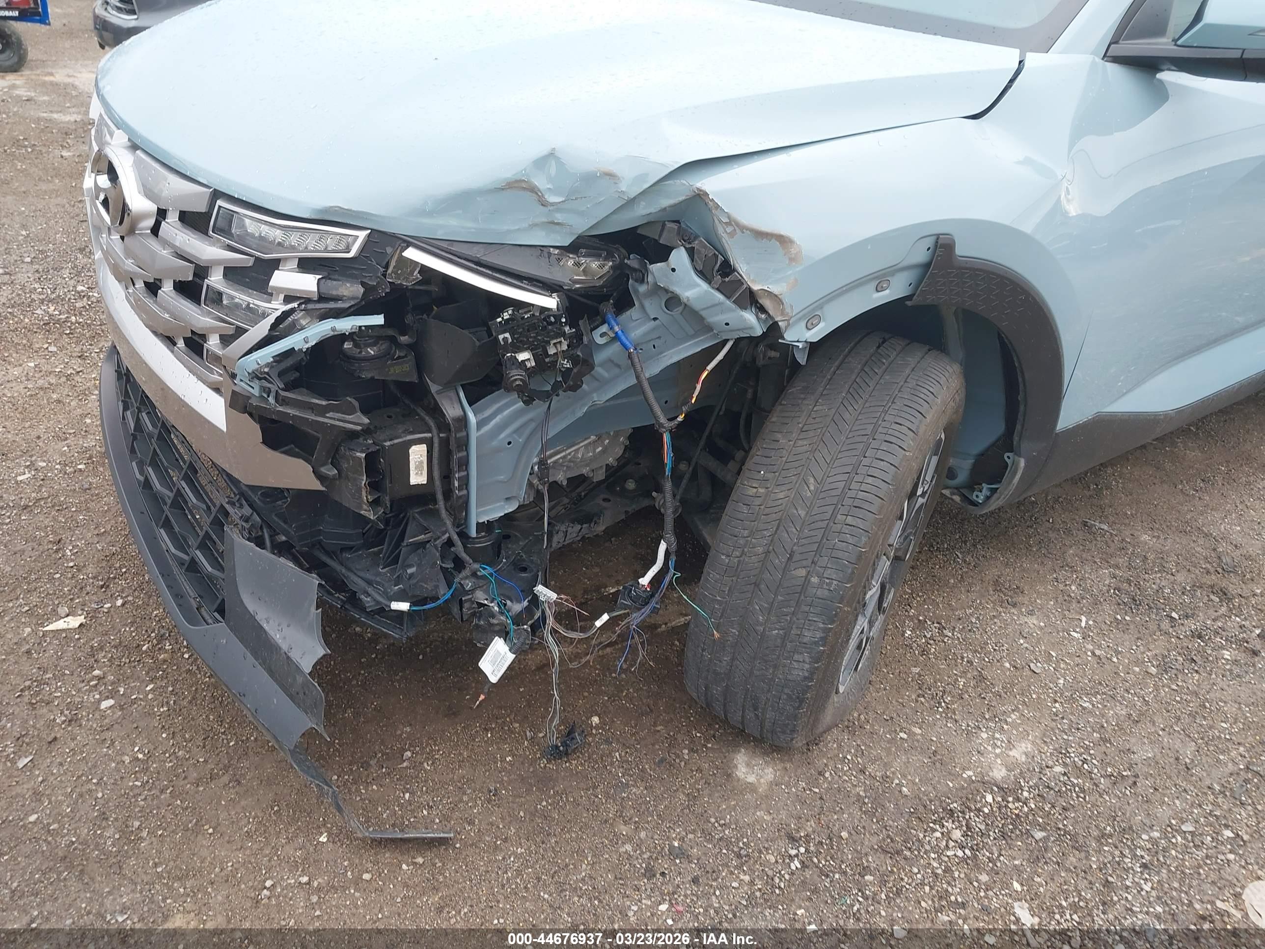 HYUNDAI SANTA image 6