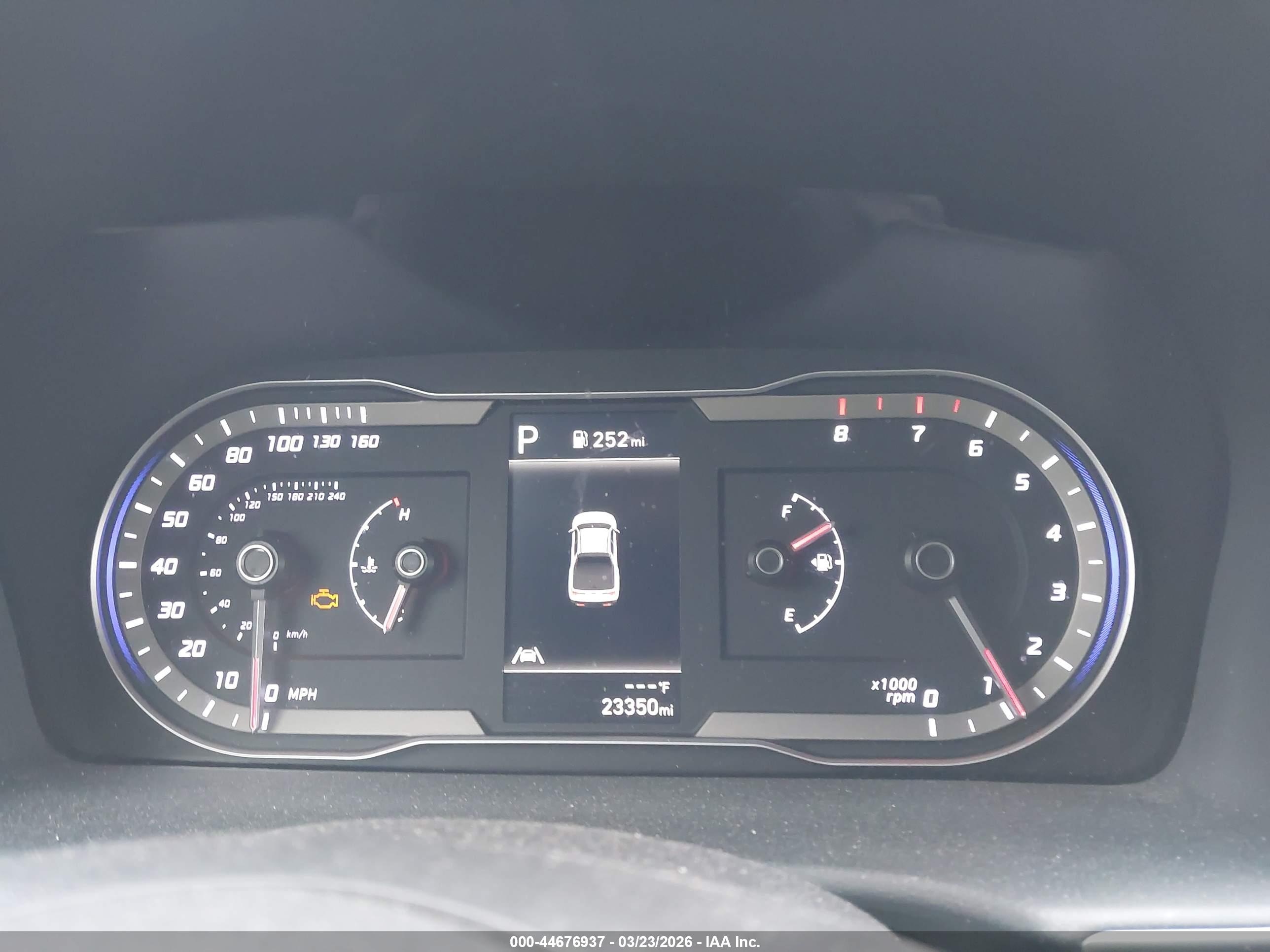 HYUNDAI SANTA image 7