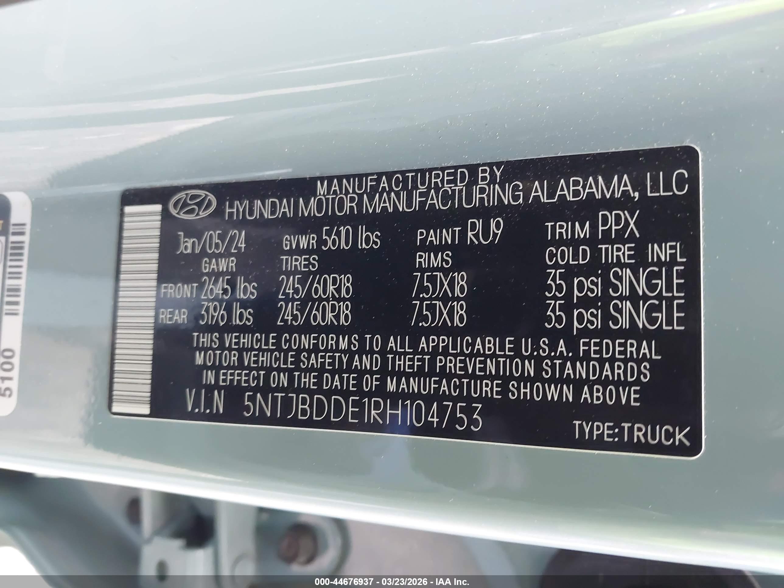 HYUNDAI SANTA image 9