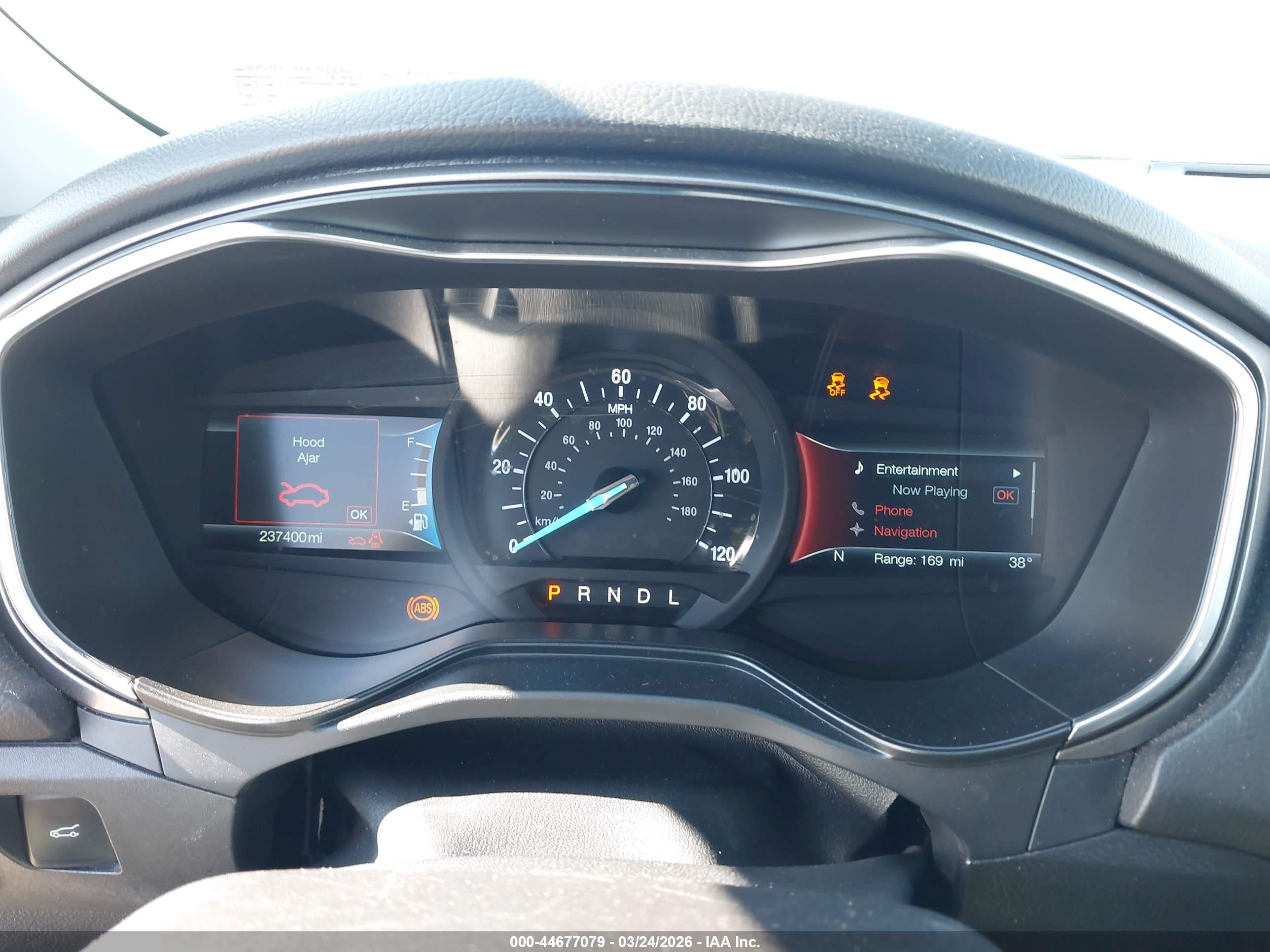 FORD FUSION image 7