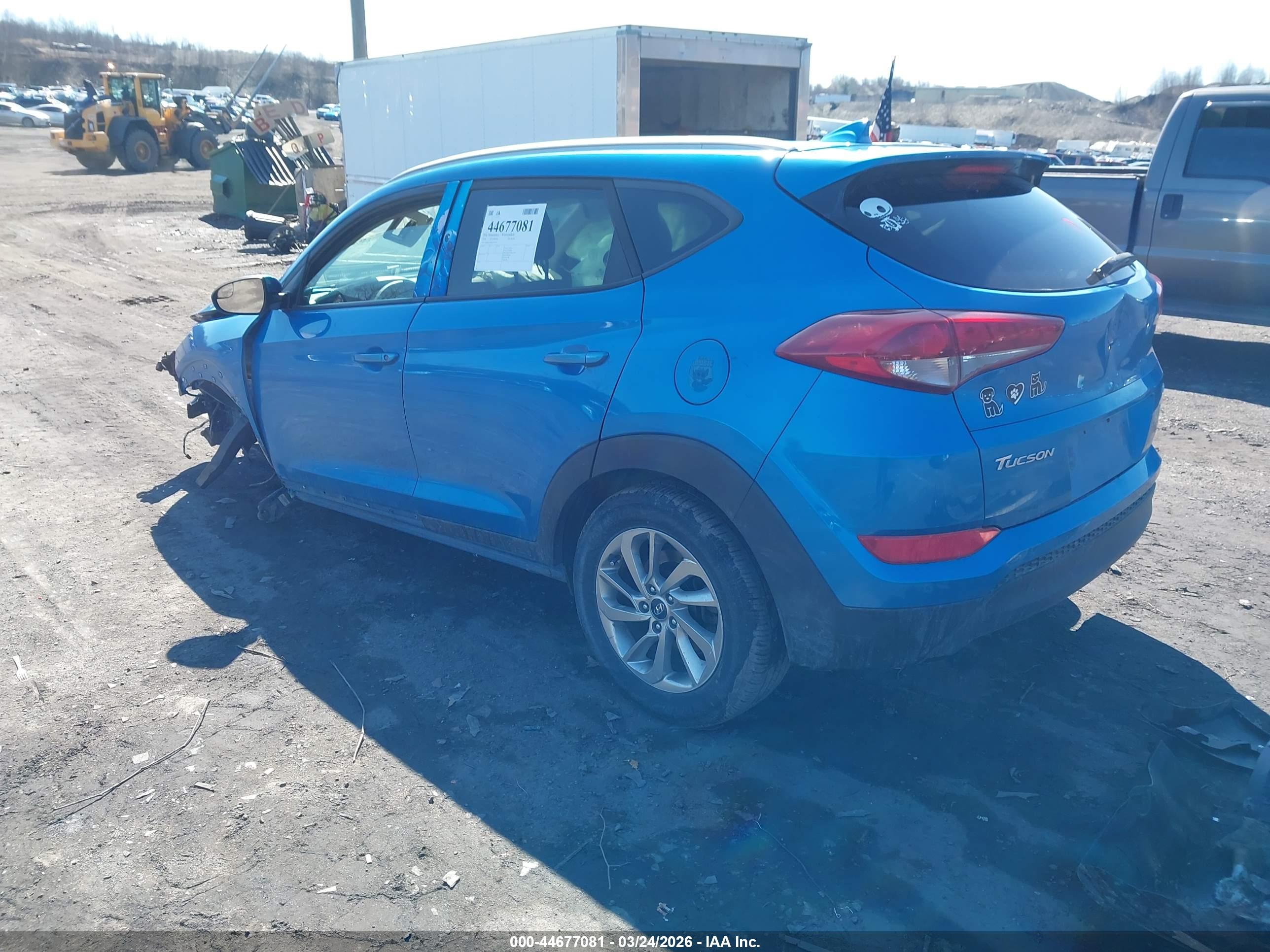 HYUNDAI TUCSON image 3