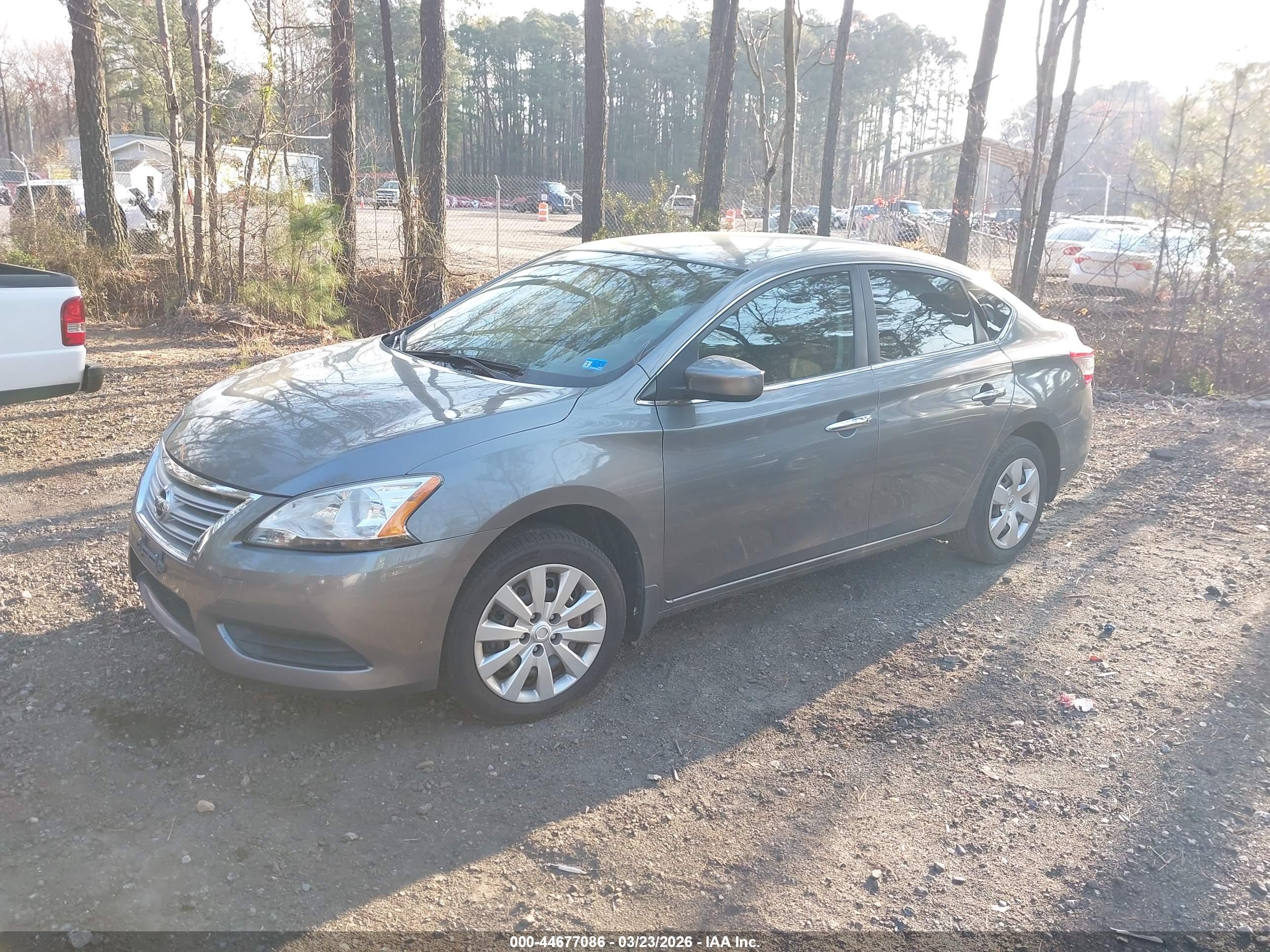 NISSAN SENTRA image 2