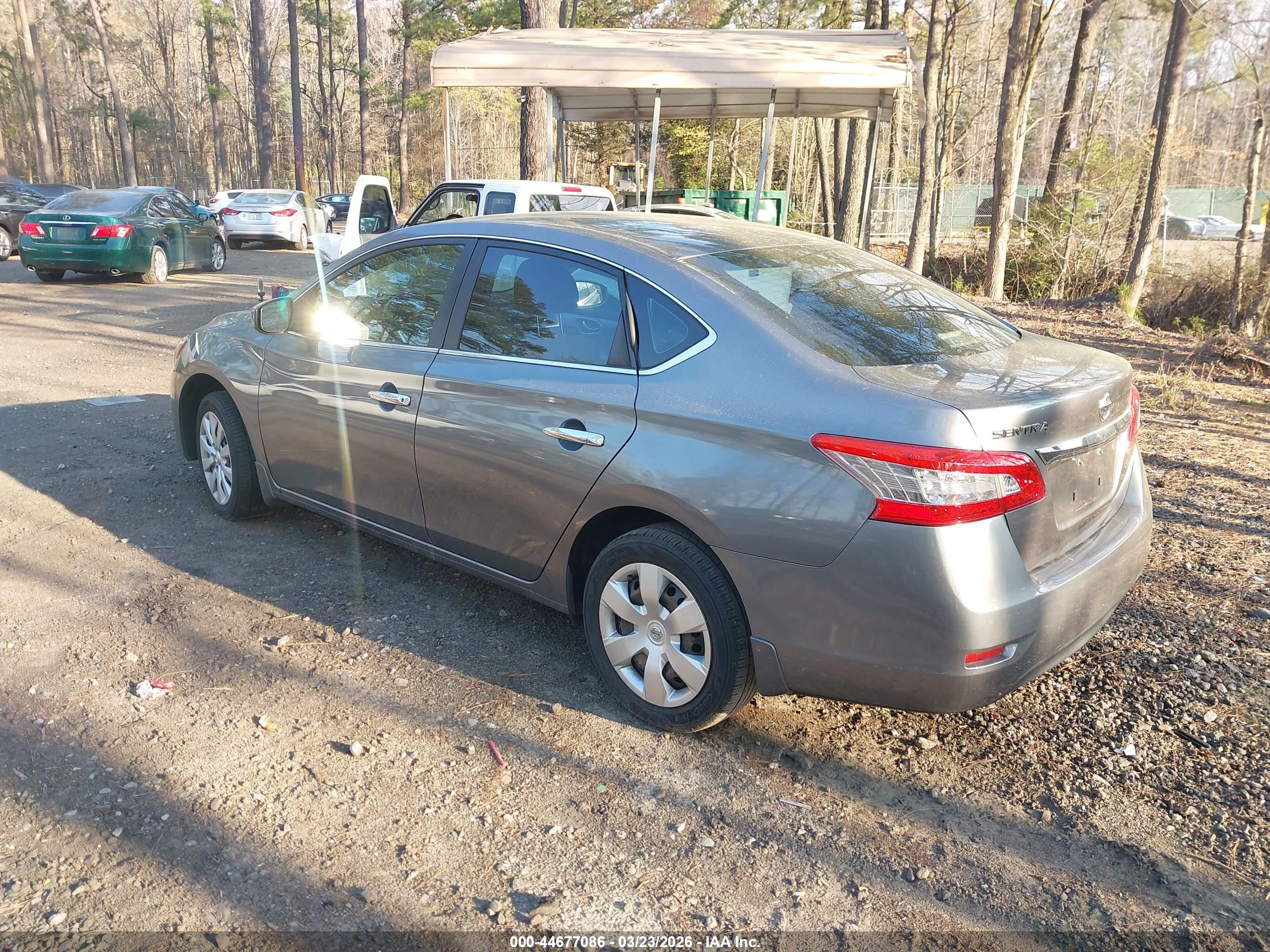 NISSAN SENTRA image 3