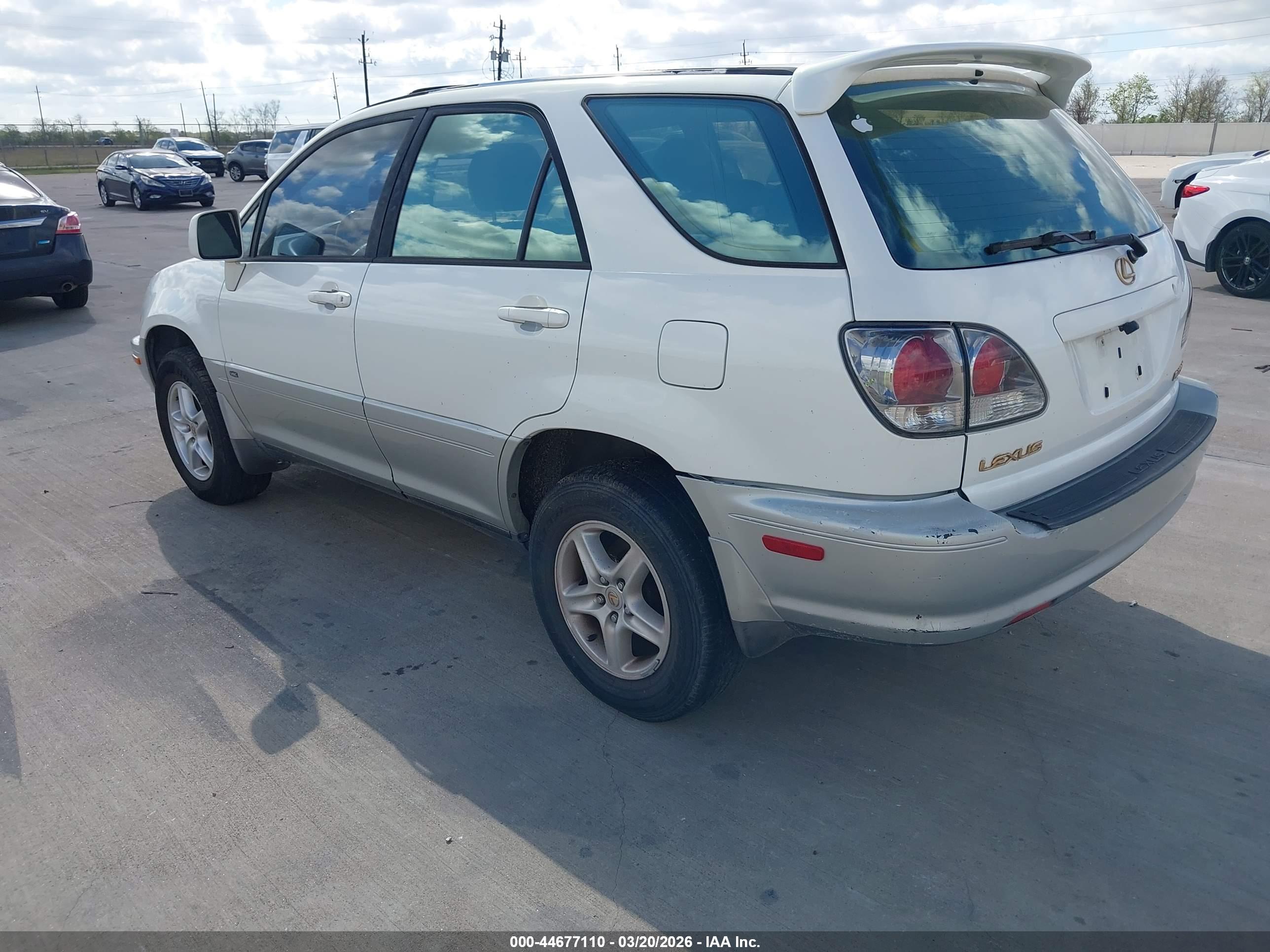 LEXUS RX image 3
