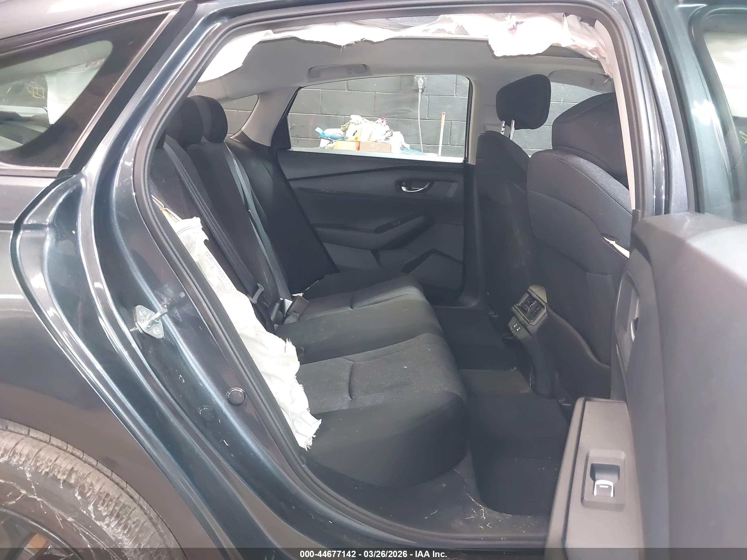 HONDA ACCORD image 8