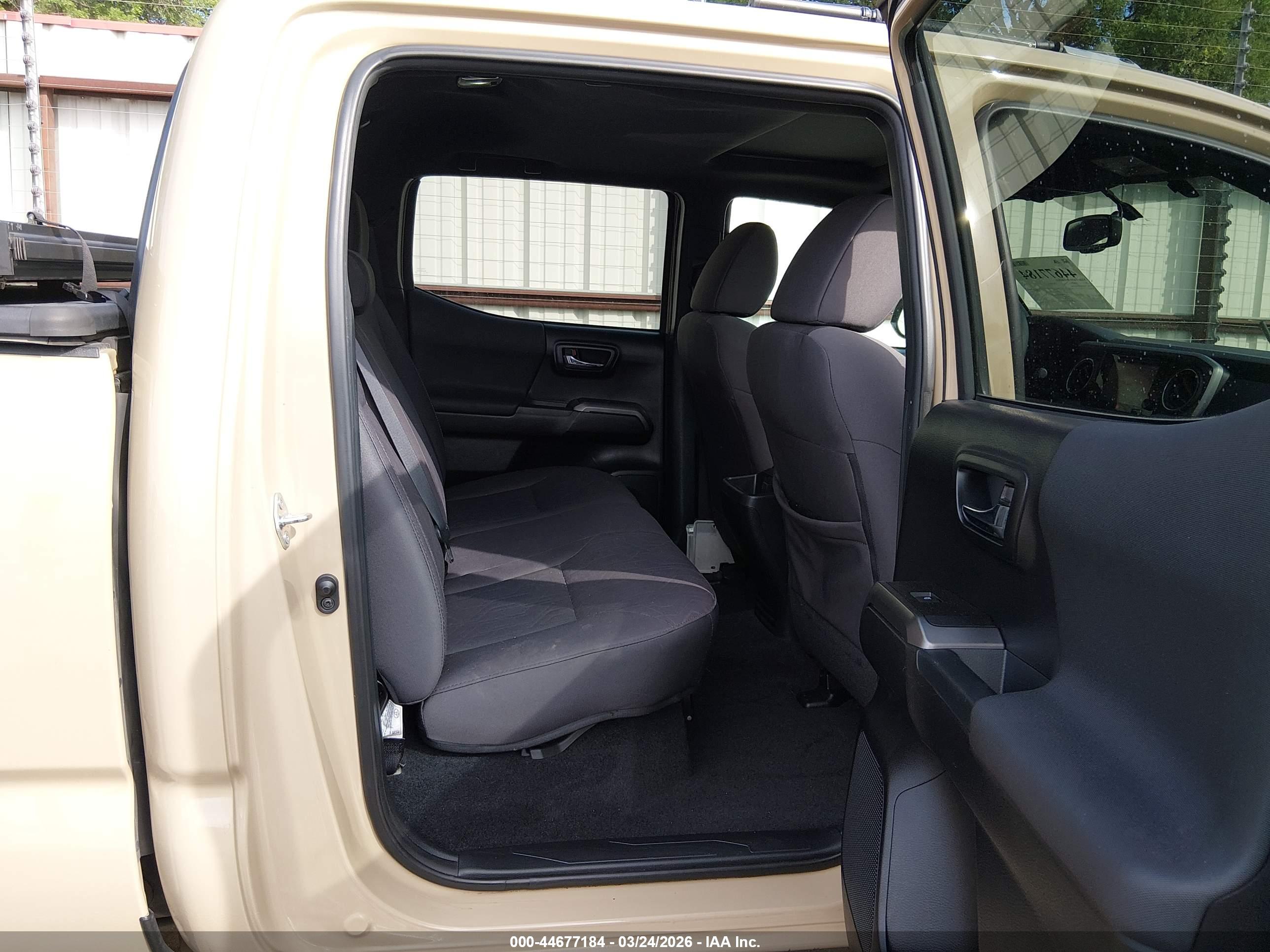 TOYOTA TACOMA image 8