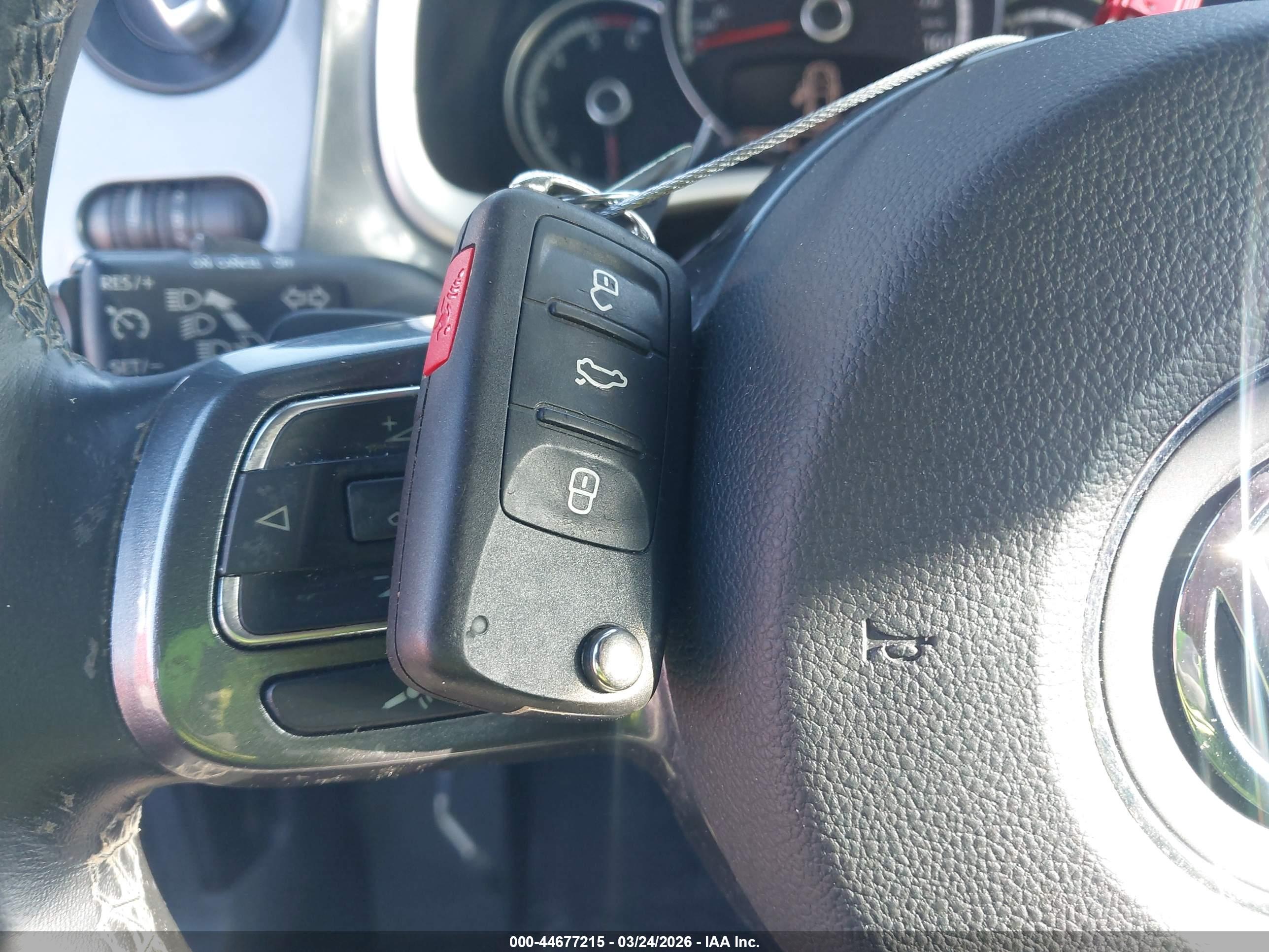 VOLKSWAGEN BEETLE image 11