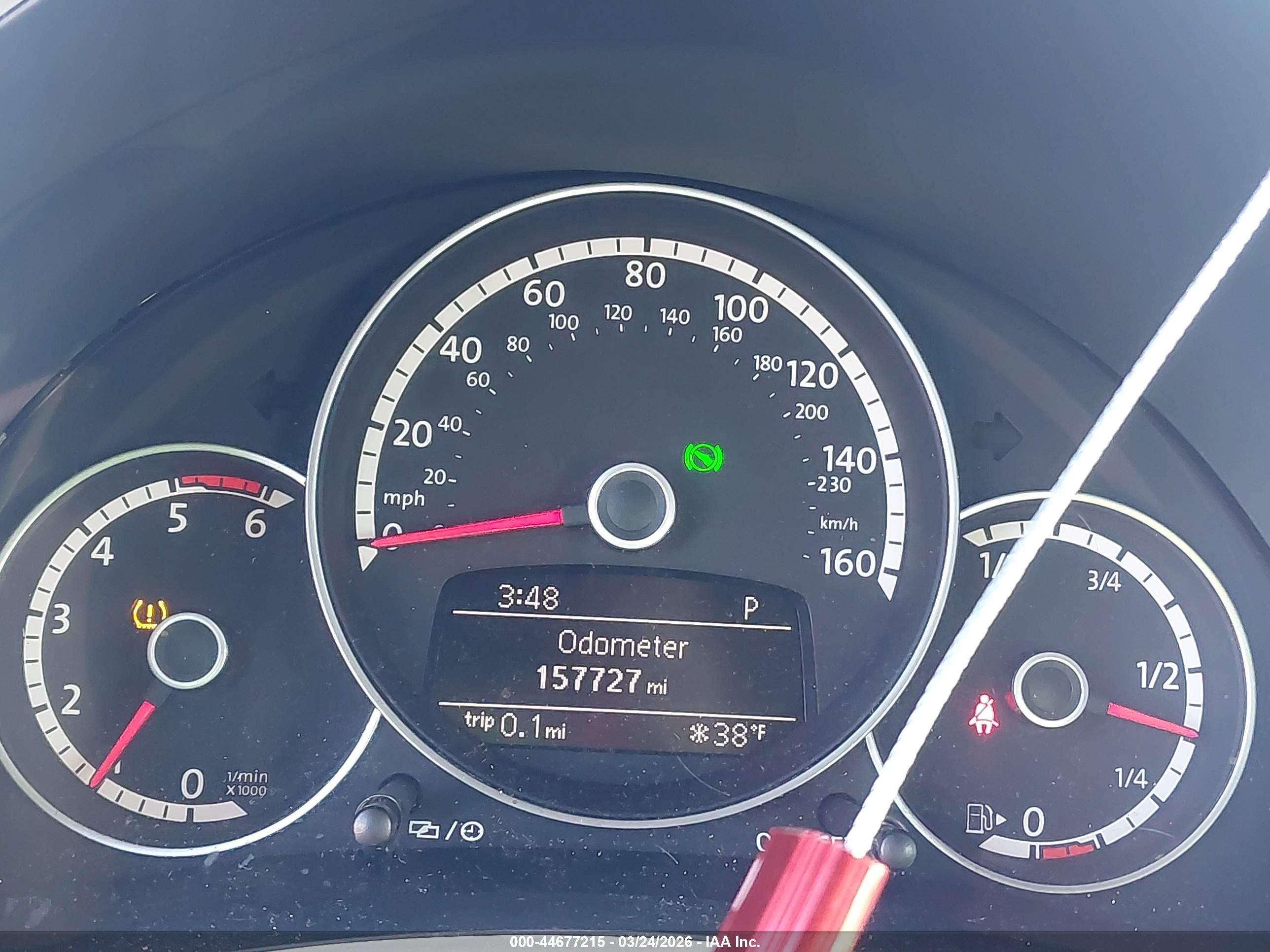 VOLKSWAGEN BEETLE image 7