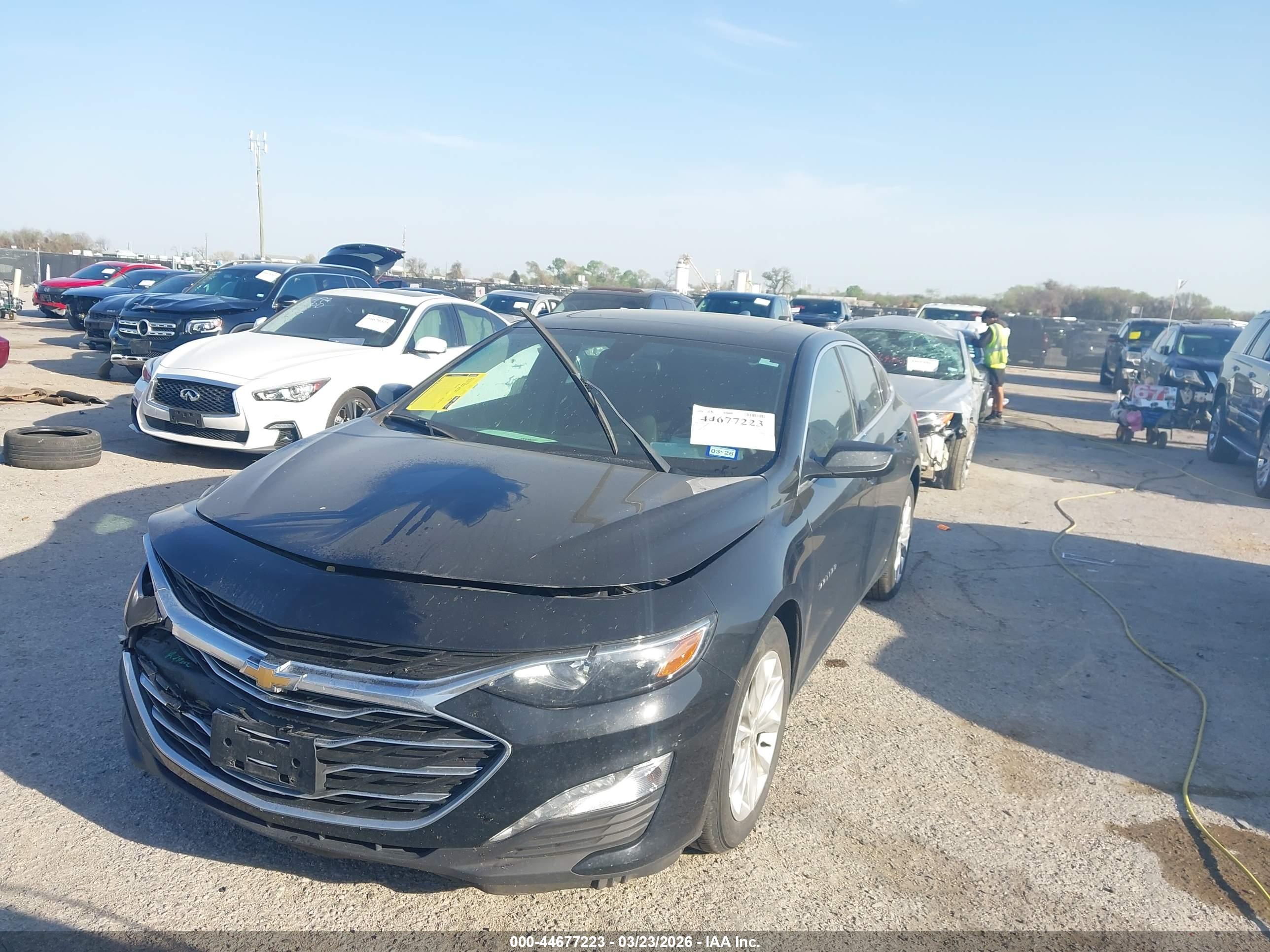 CHEVROLET MALIBU image 2
