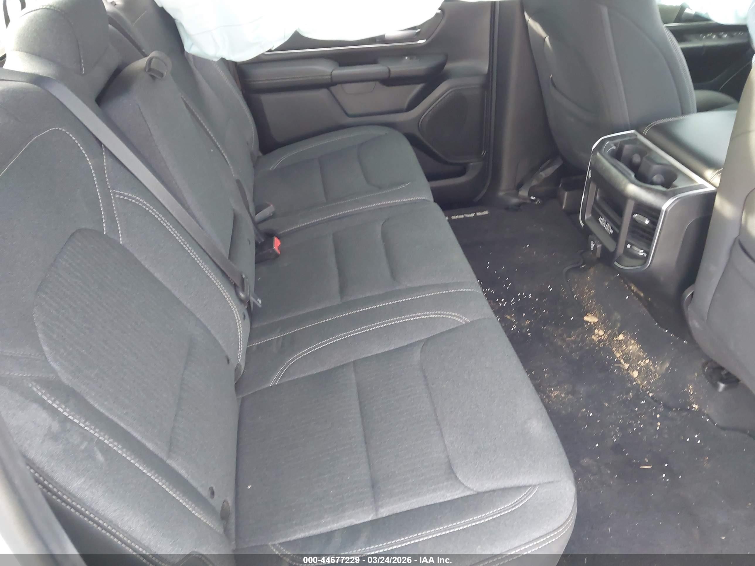 RAM 1500 image 8