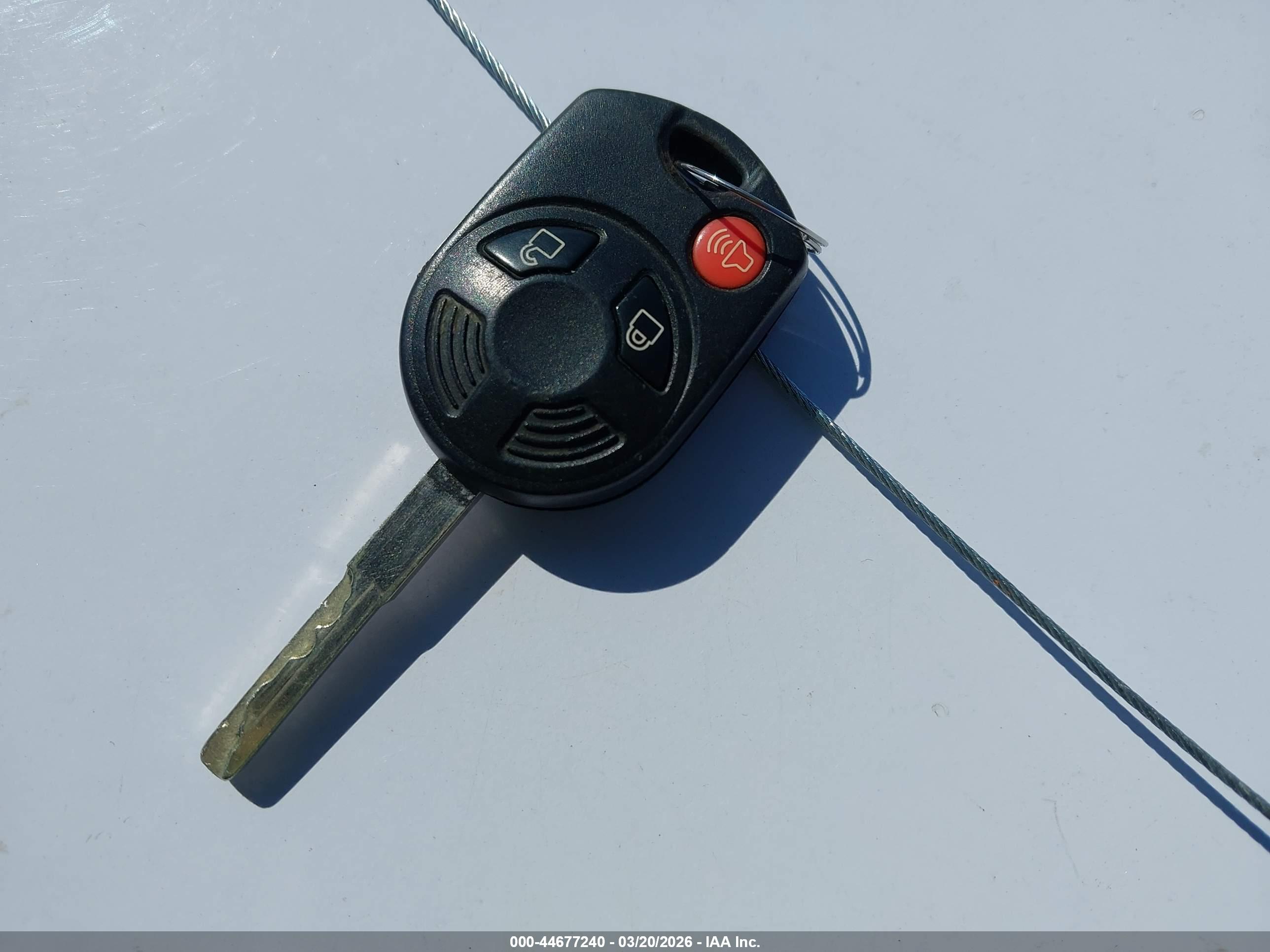 FORD ESCAPE image 11