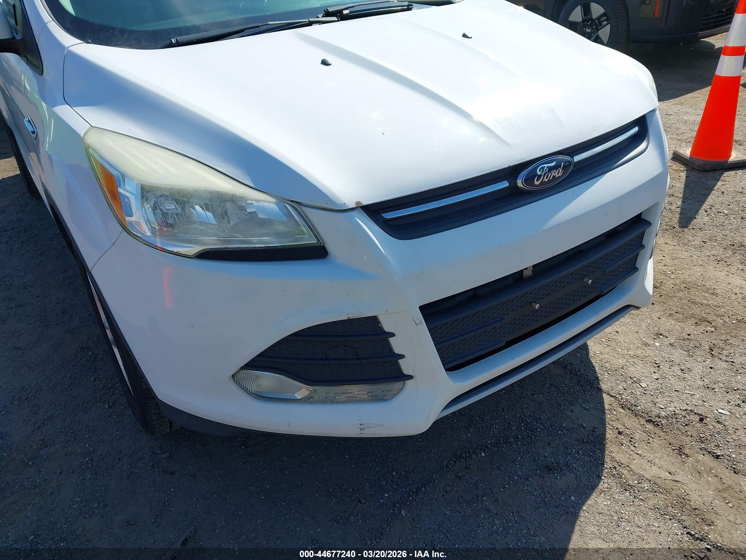 FORD ESCAPE image 6