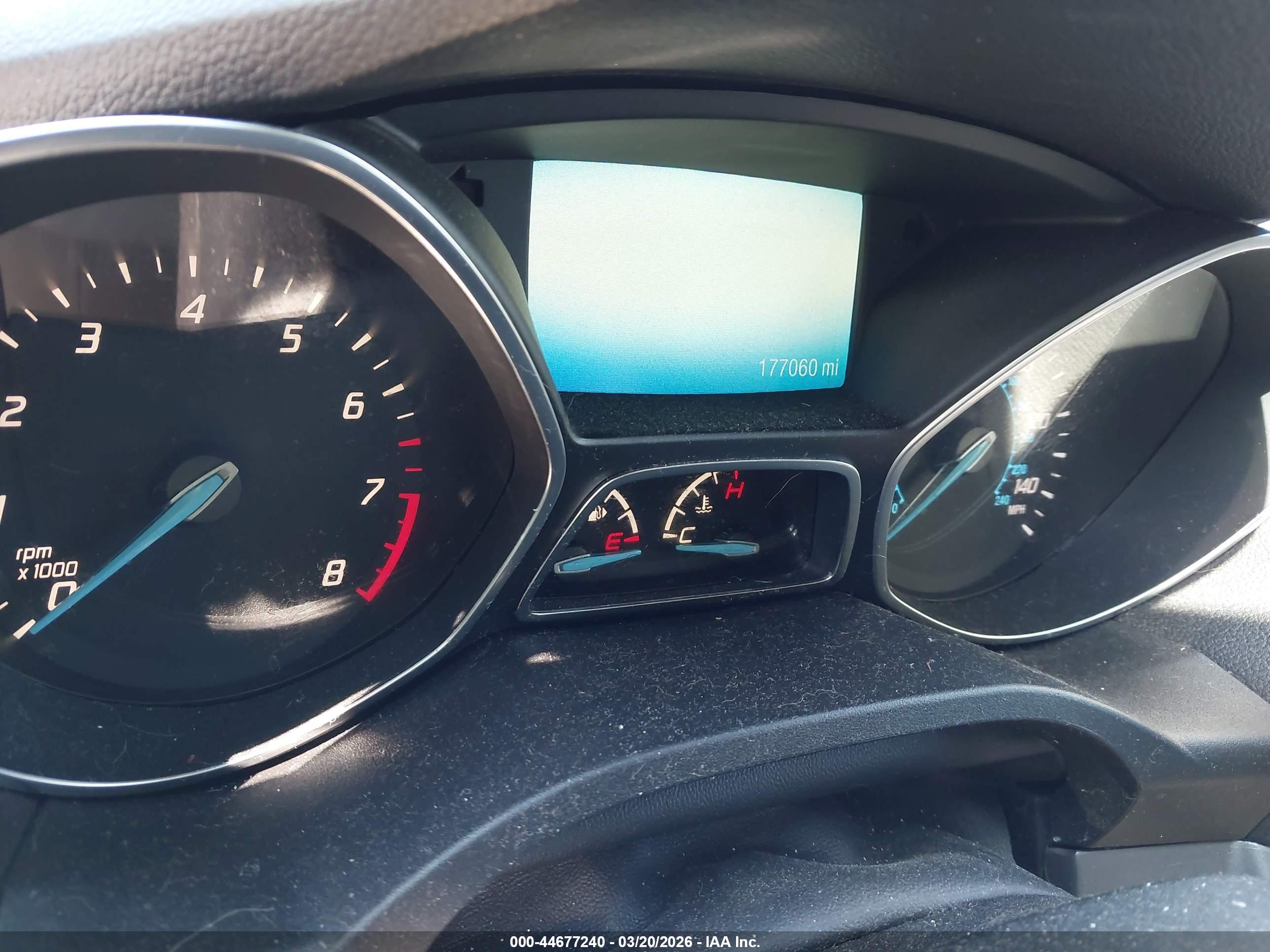 FORD ESCAPE image 7