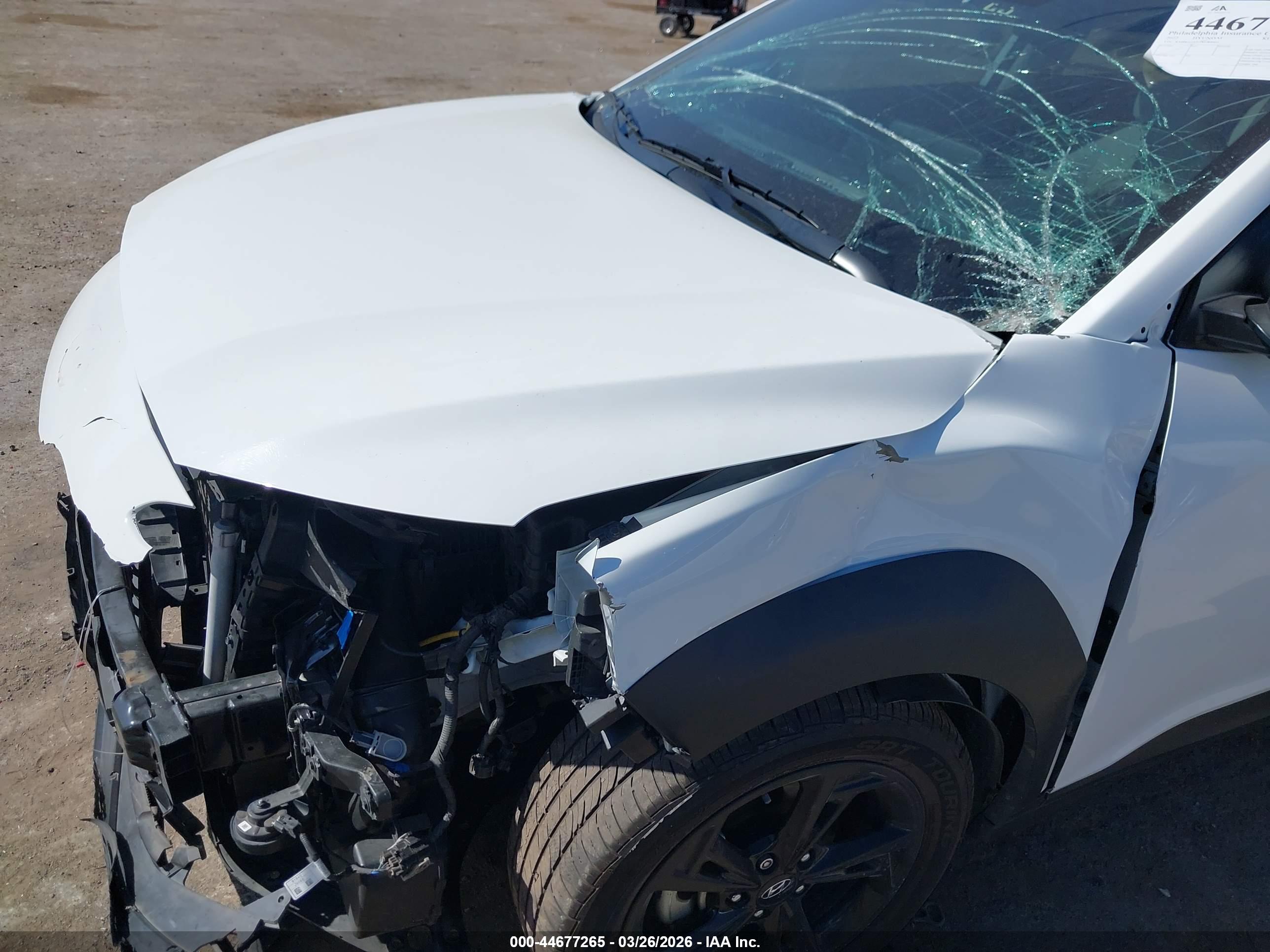 HYUNDAI KONA image 6