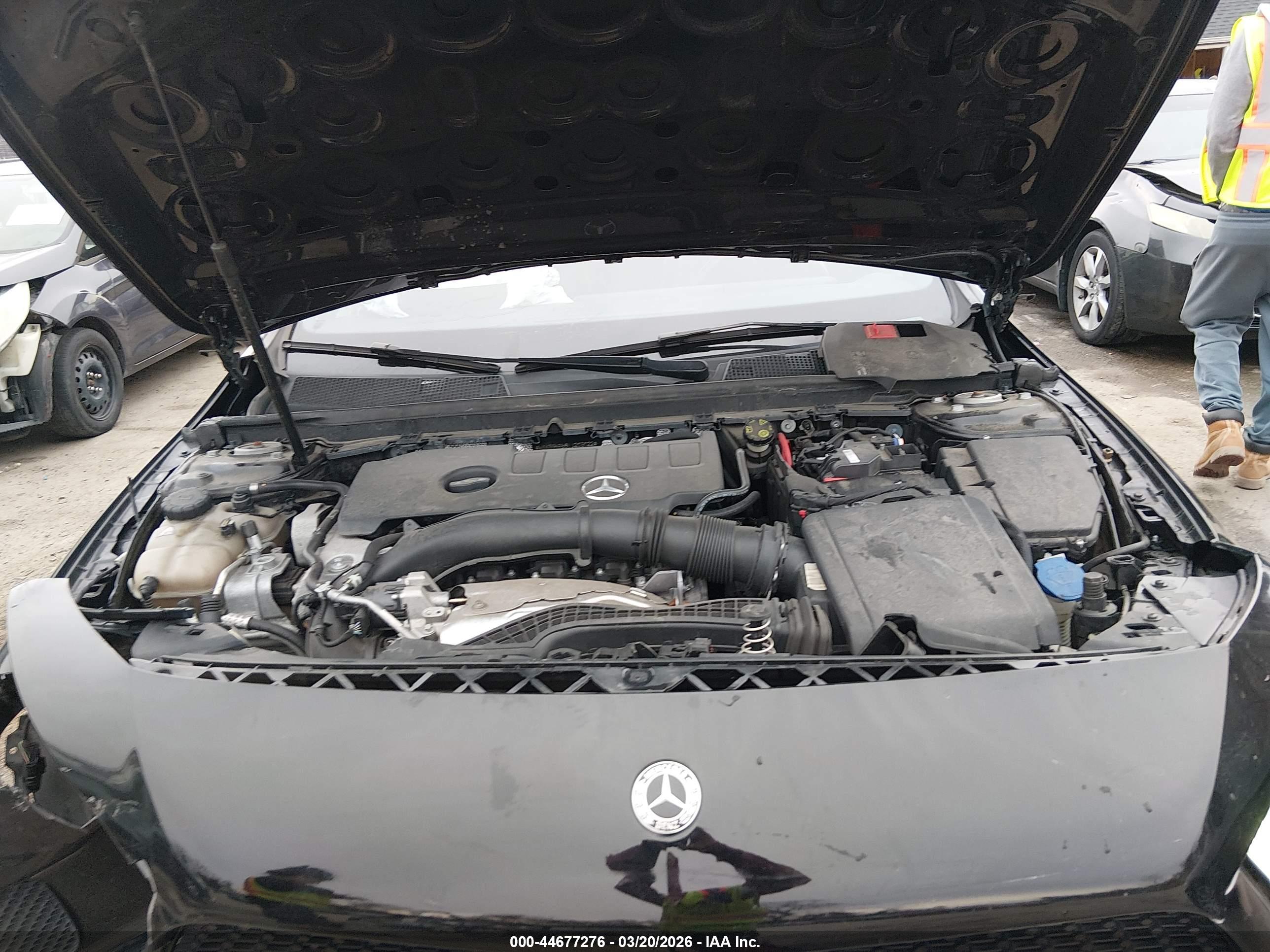 MERCEDES-BENZ A image 10