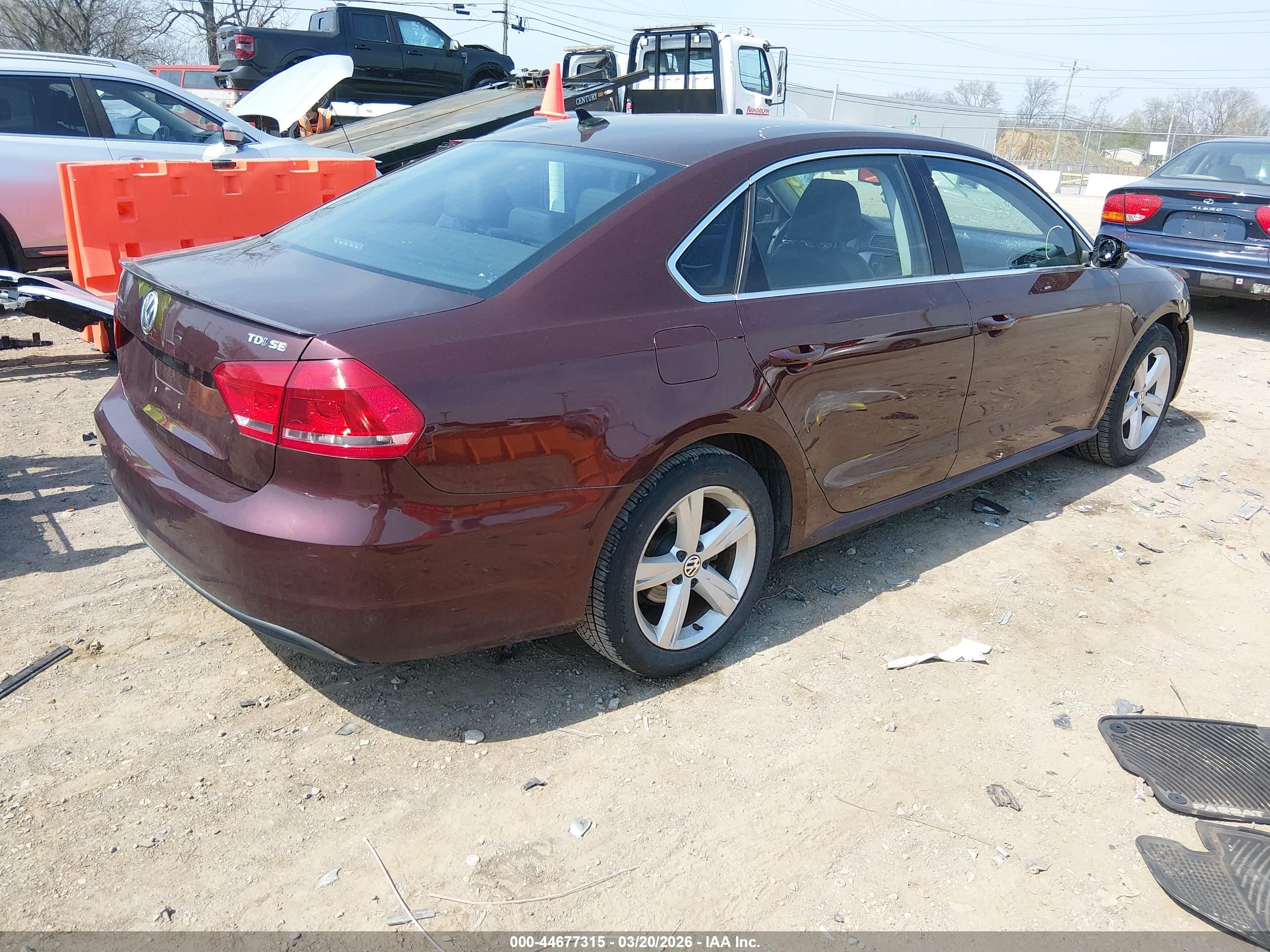 VOLKSWAGEN PASSAT image 4
