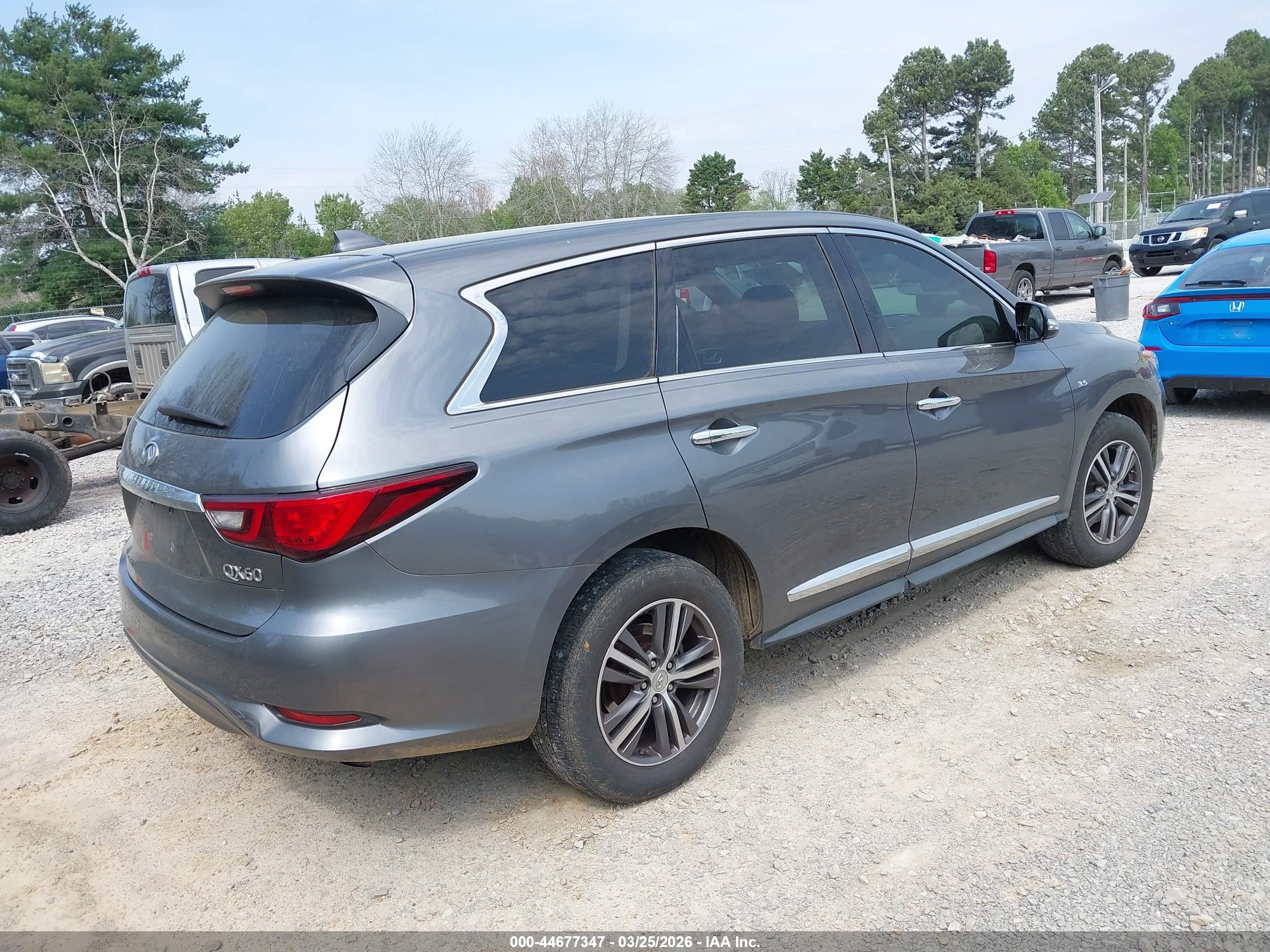 INFINITI QX60 image 4