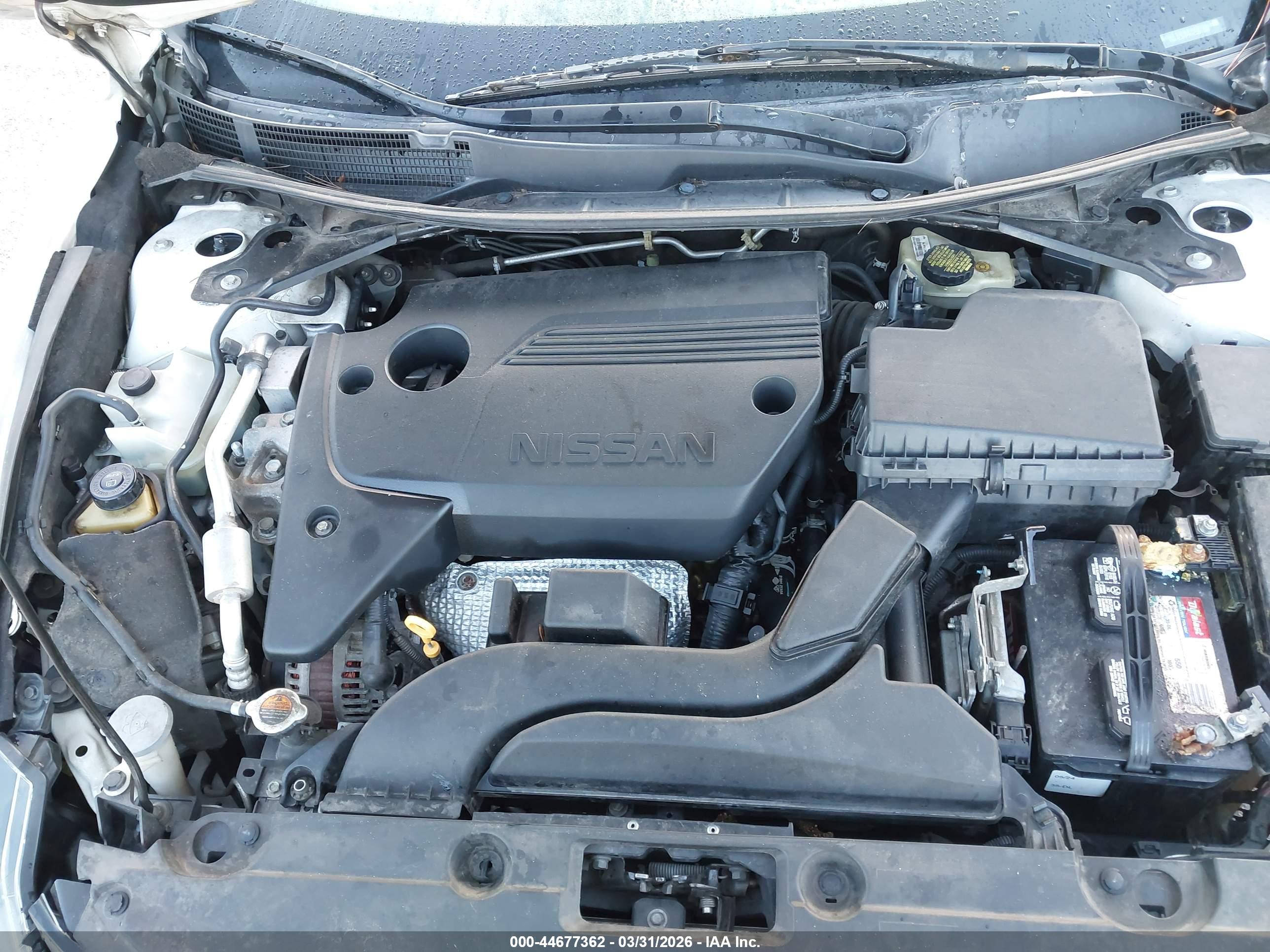 NISSAN ALTIMA image 10