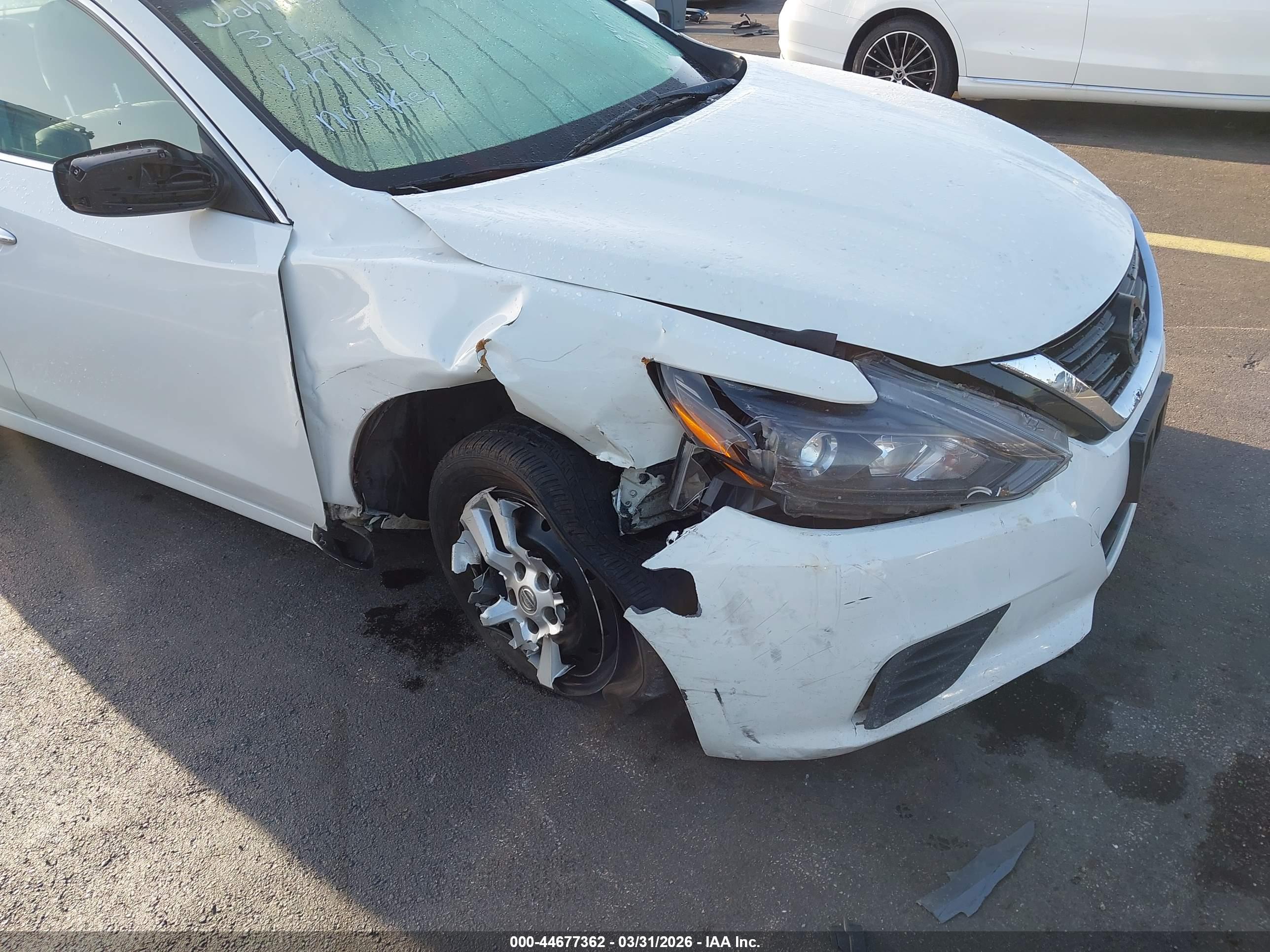 NISSAN ALTIMA image 6
