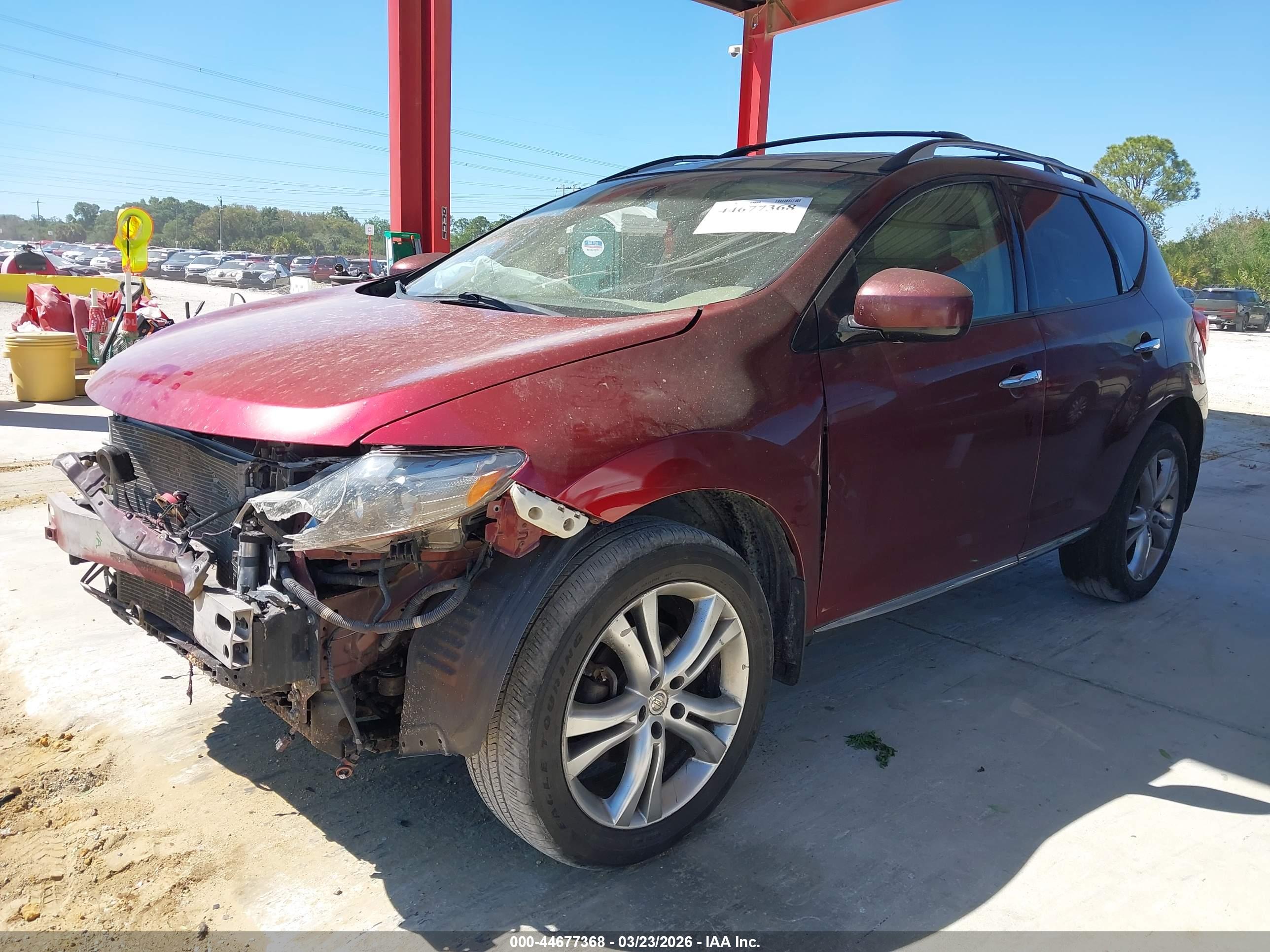 NISSAN MURANO image 2
