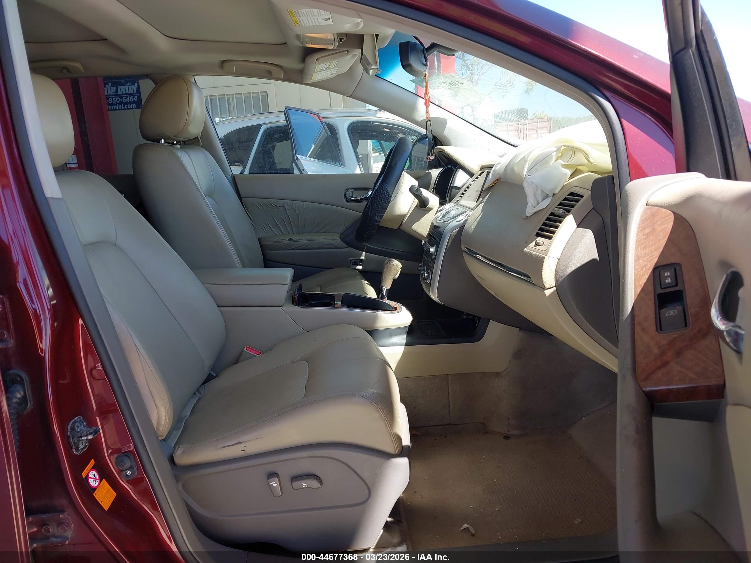 NISSAN MURANO image 5