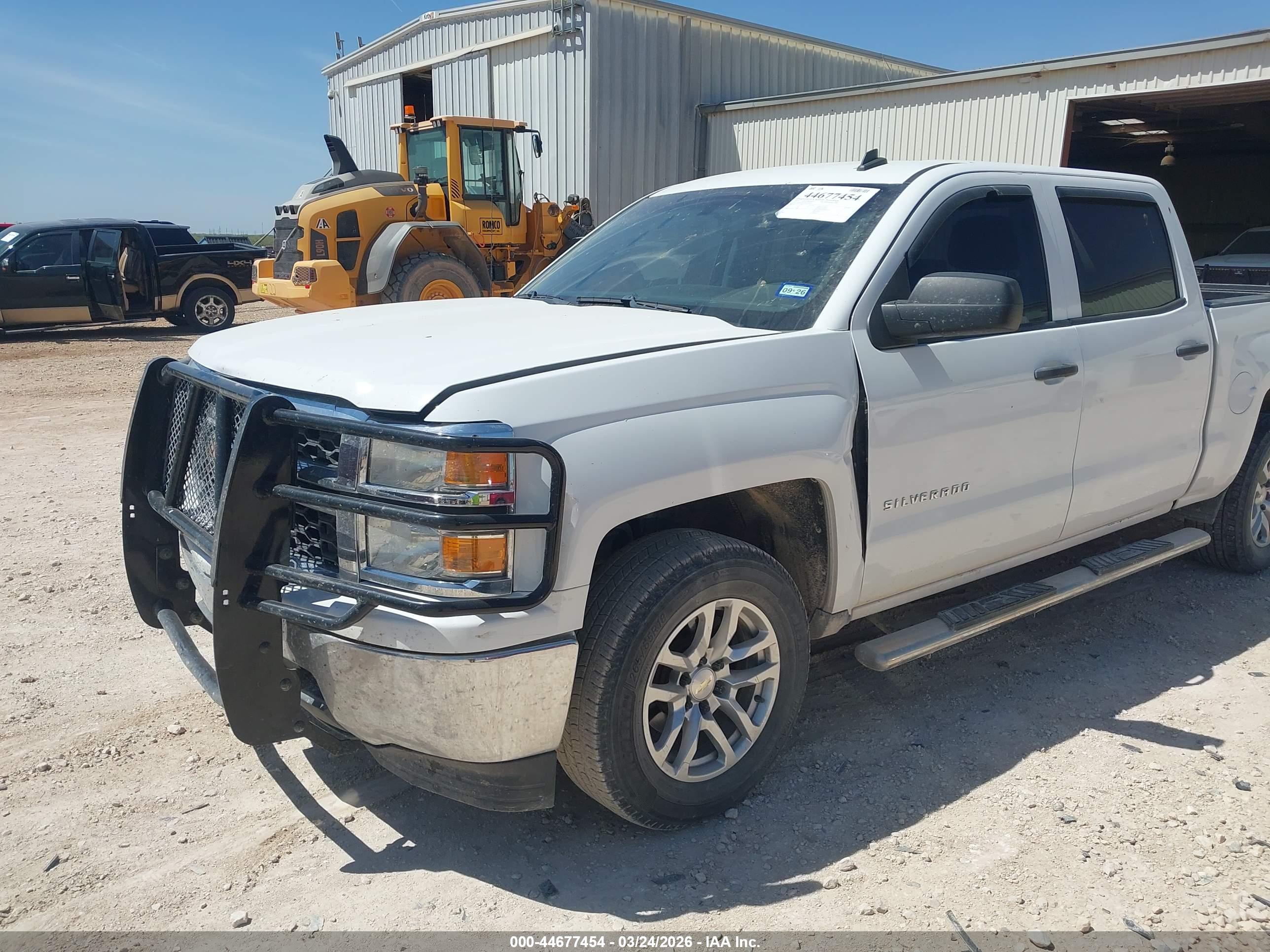 CHEVROLET SILVERADO image 6