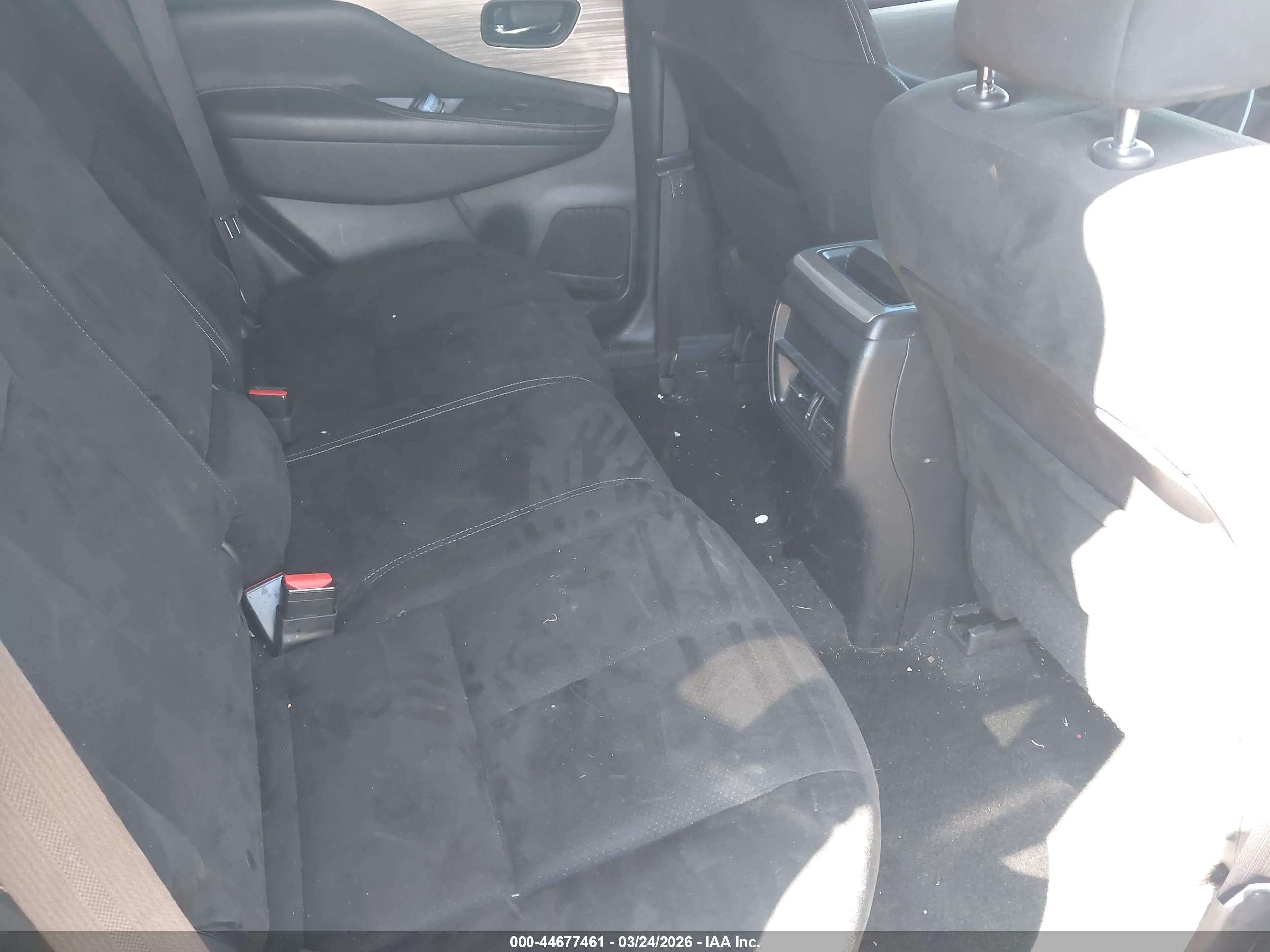 NISSAN MURANO image 8