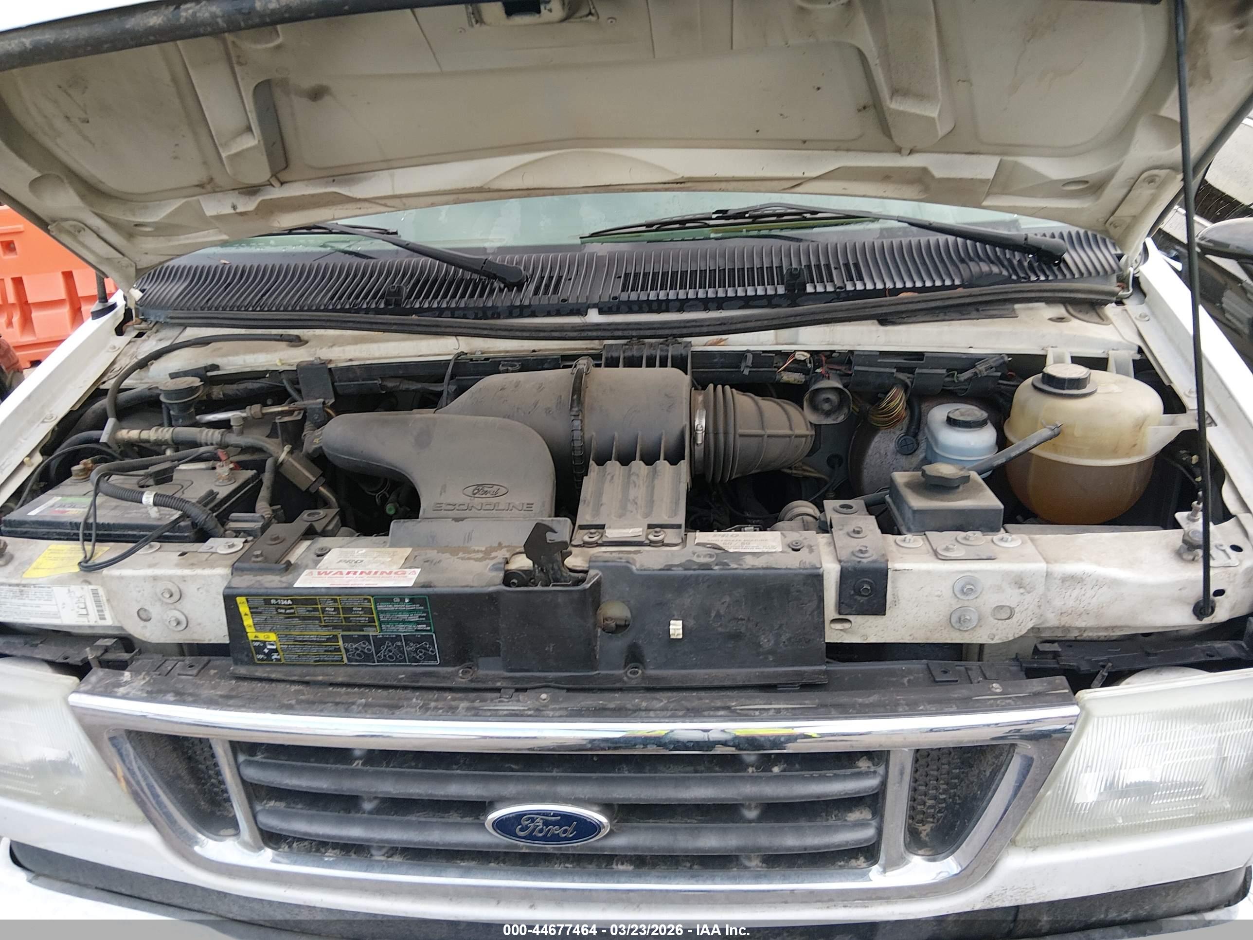 FORD E-250 image 10