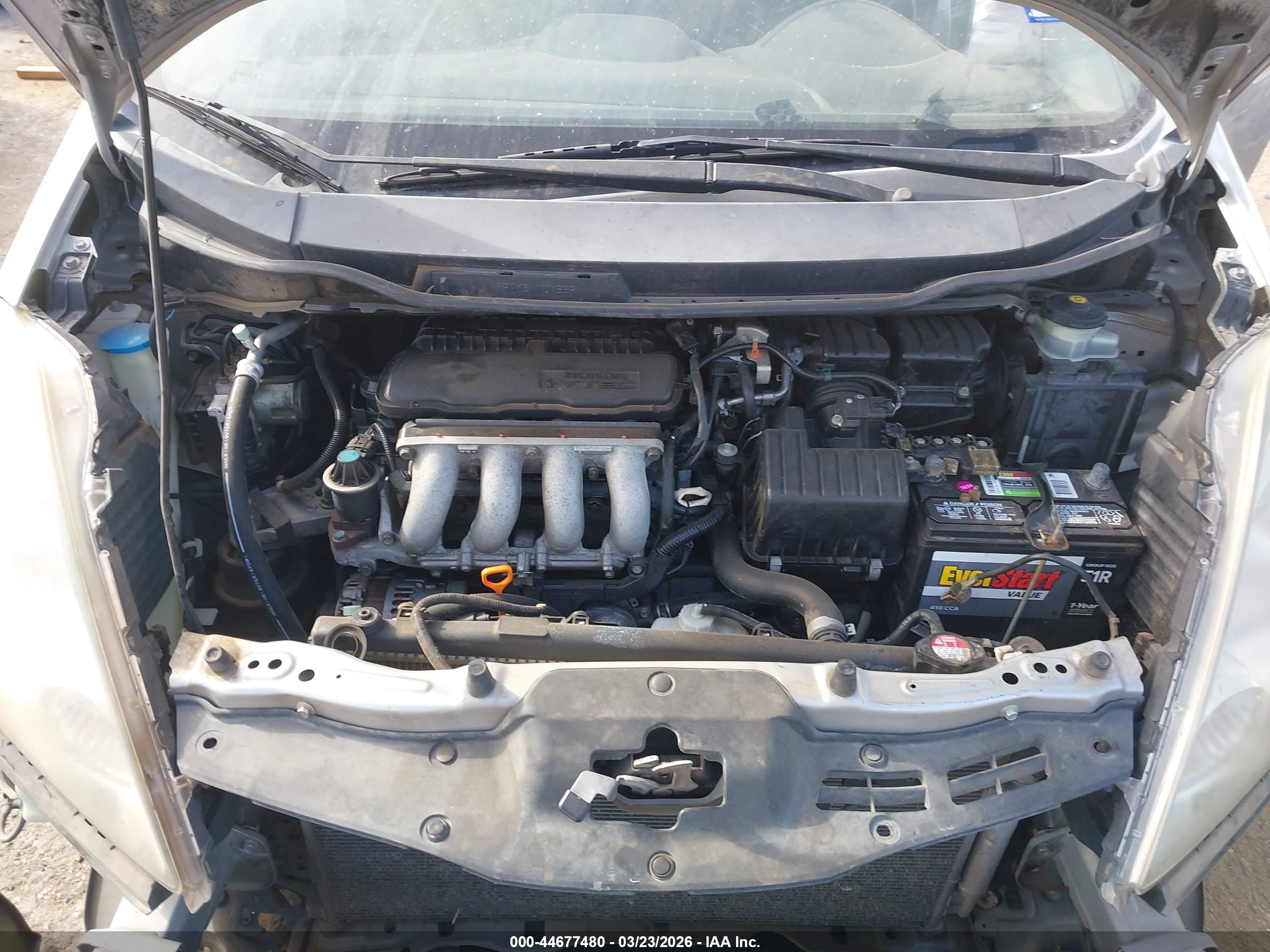HONDA FIT image 10