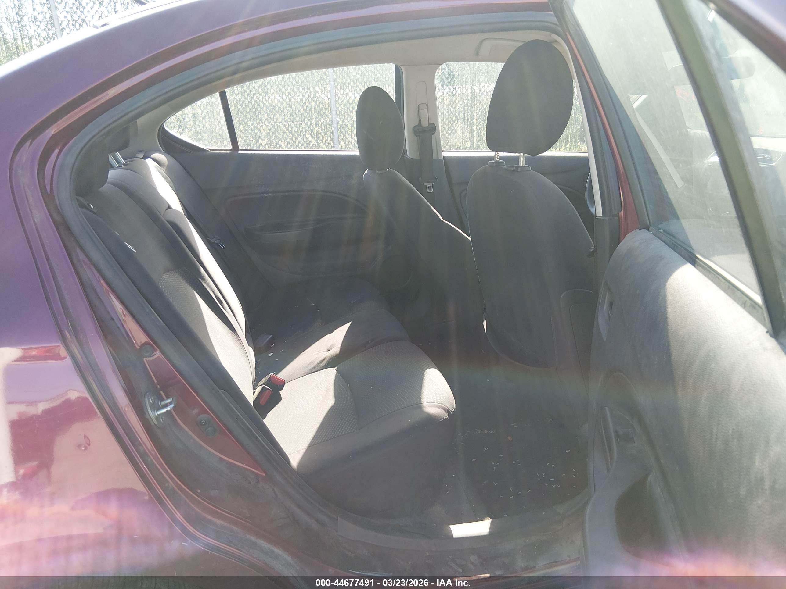 MITSUBISHI MIRAGE image 8