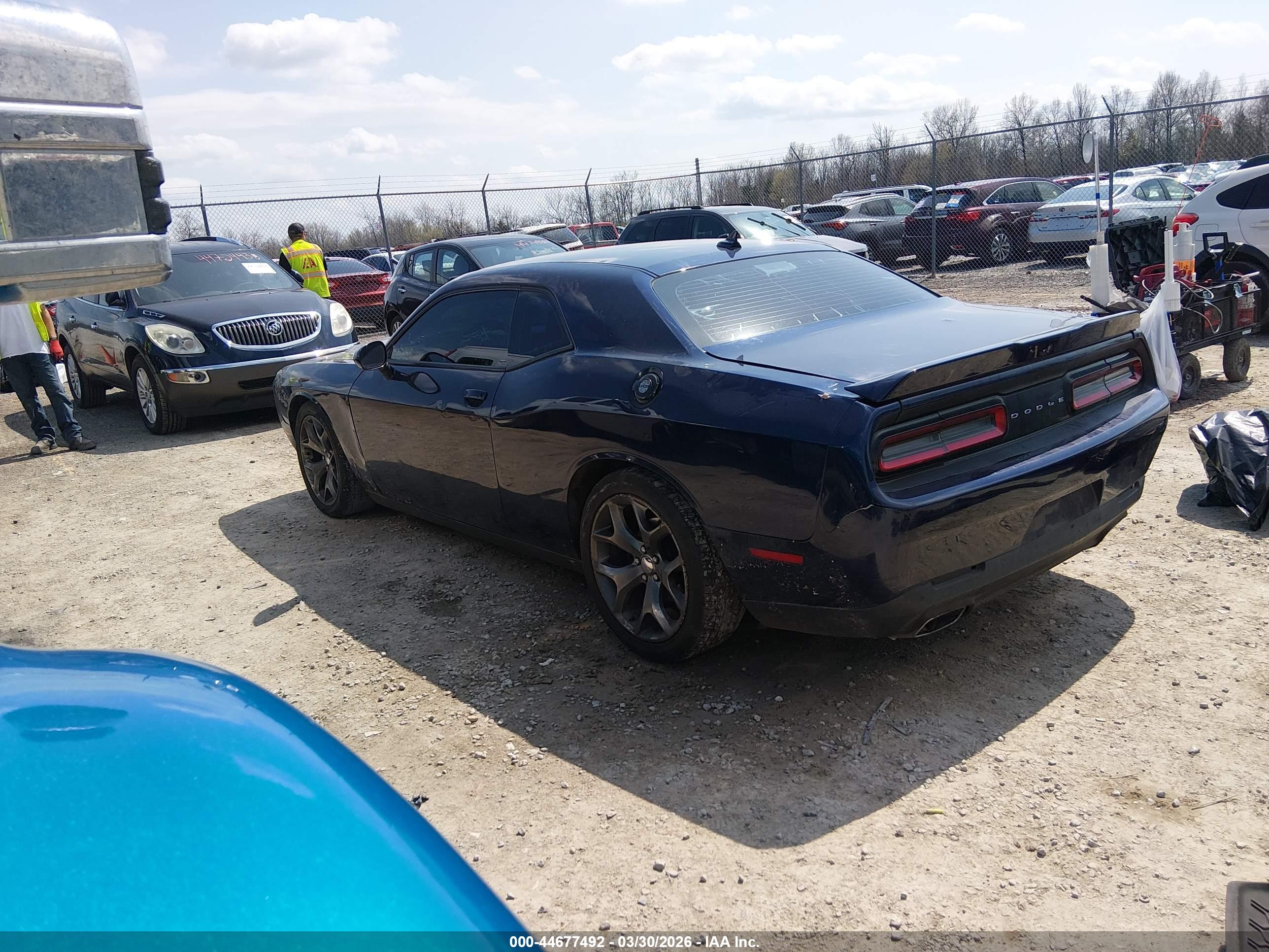 DODGE CHALLENGER image 3