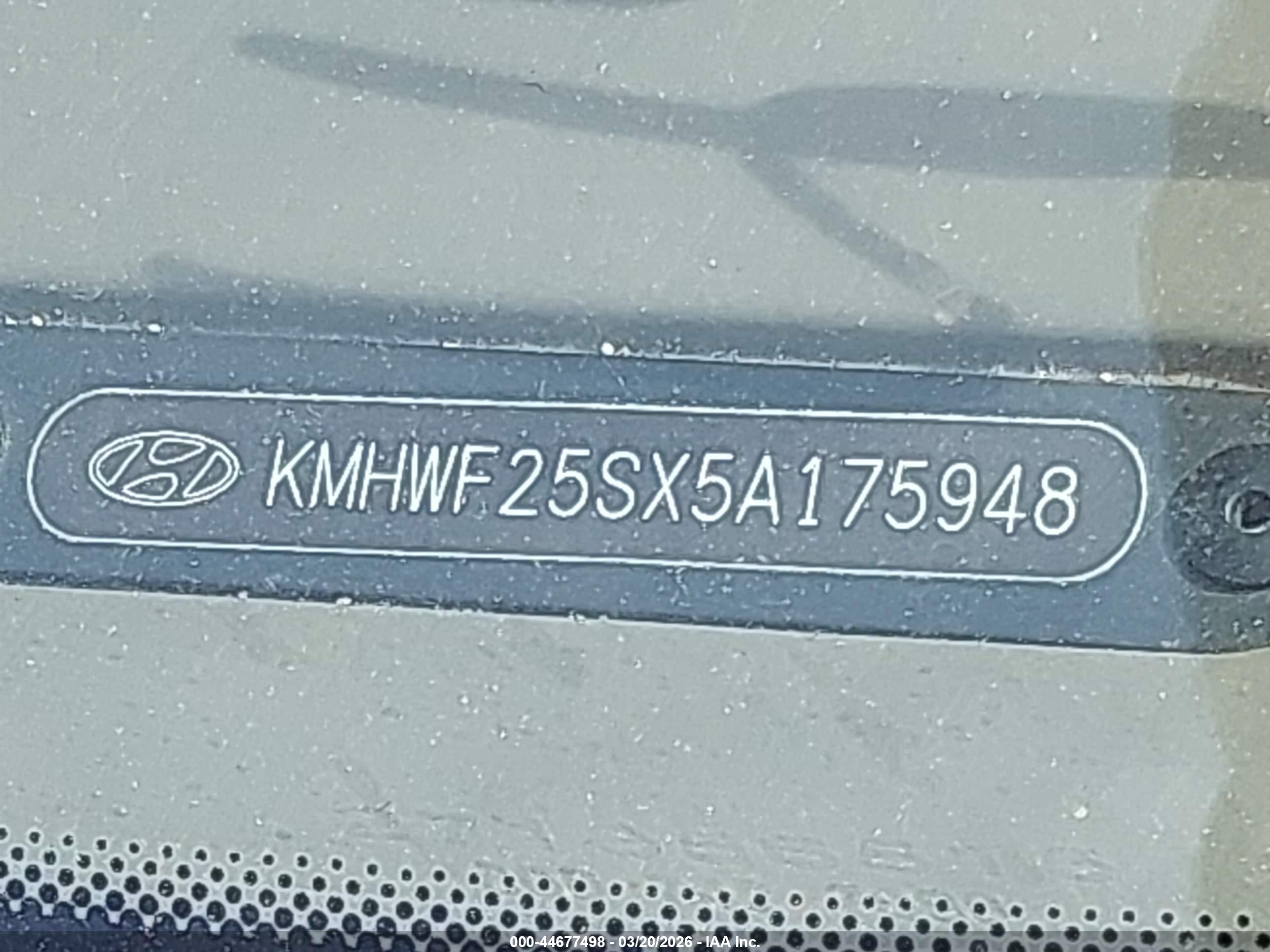 HYUNDAI SONATA image 9