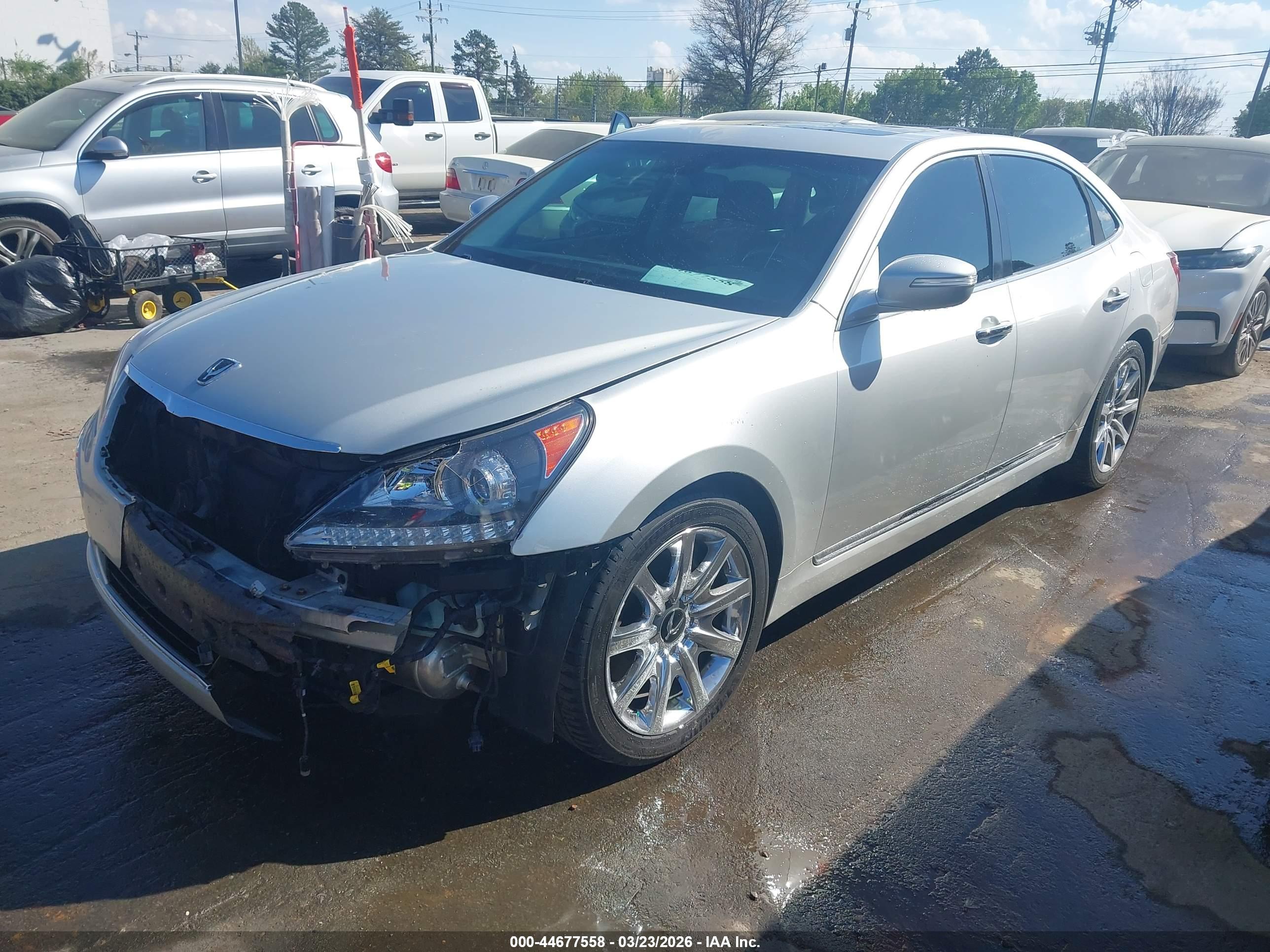 HYUNDAI EQUUS image 2