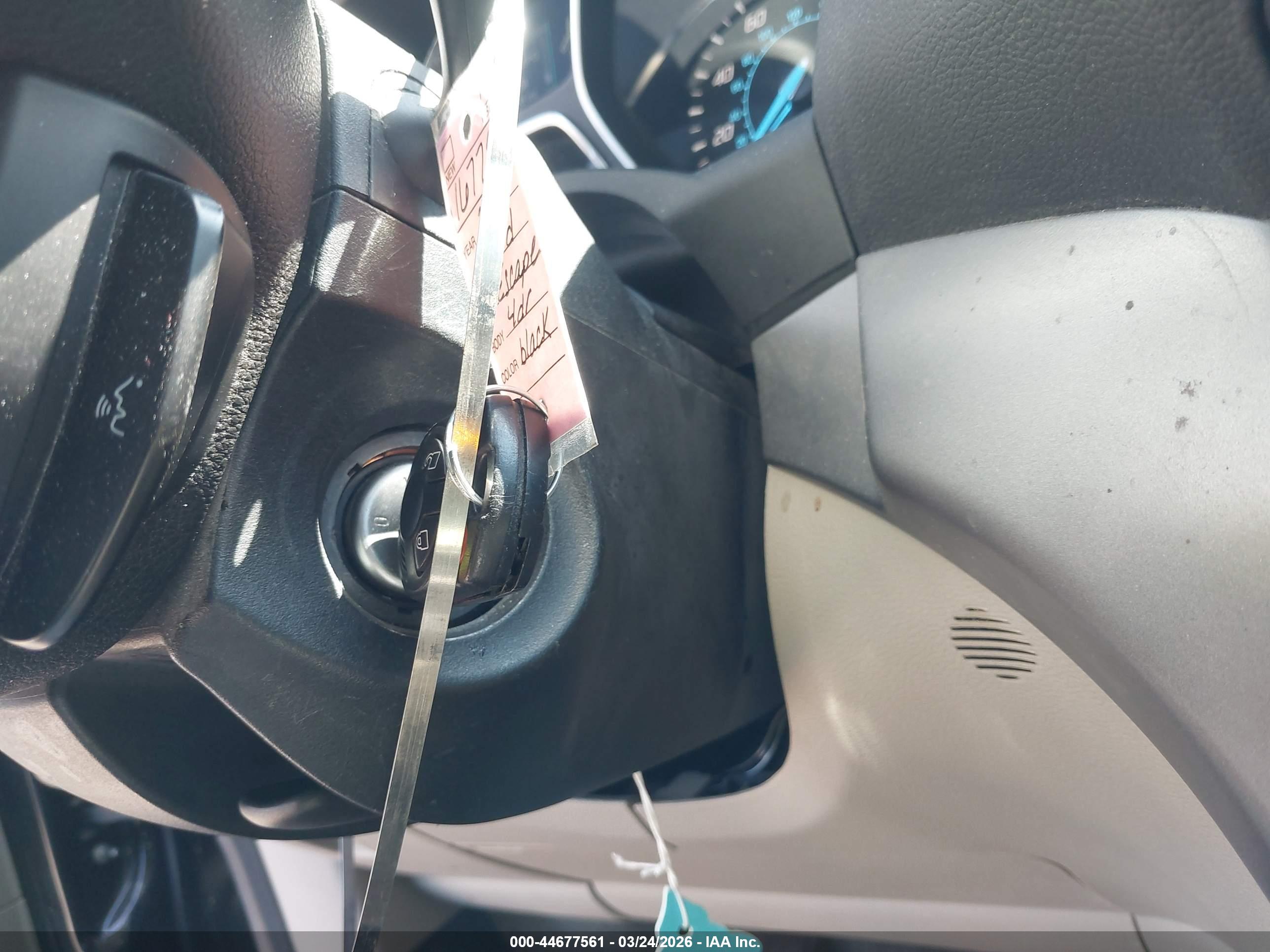 FORD ESCAPE image 11