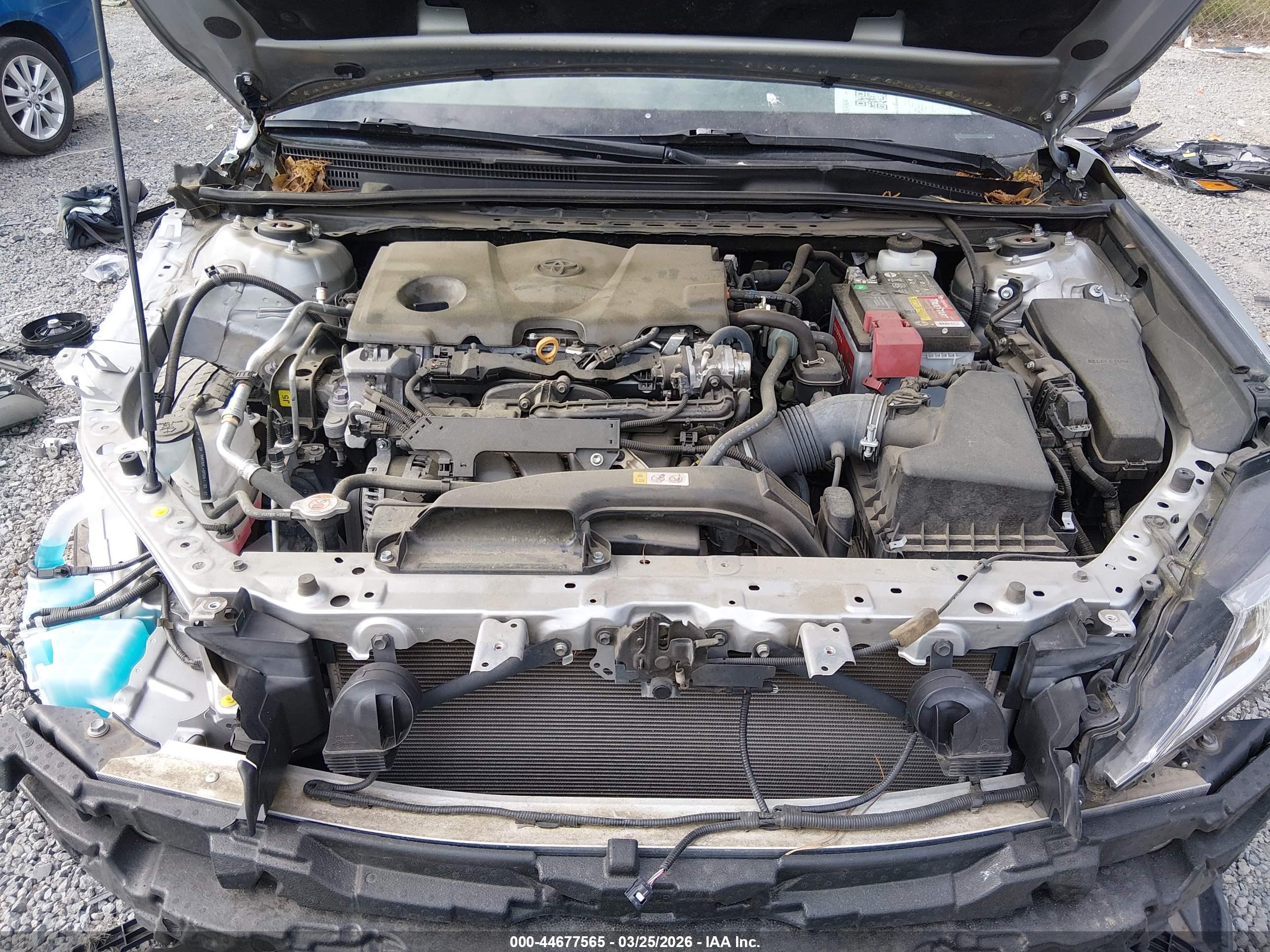 TOYOTA CAMRY image 10