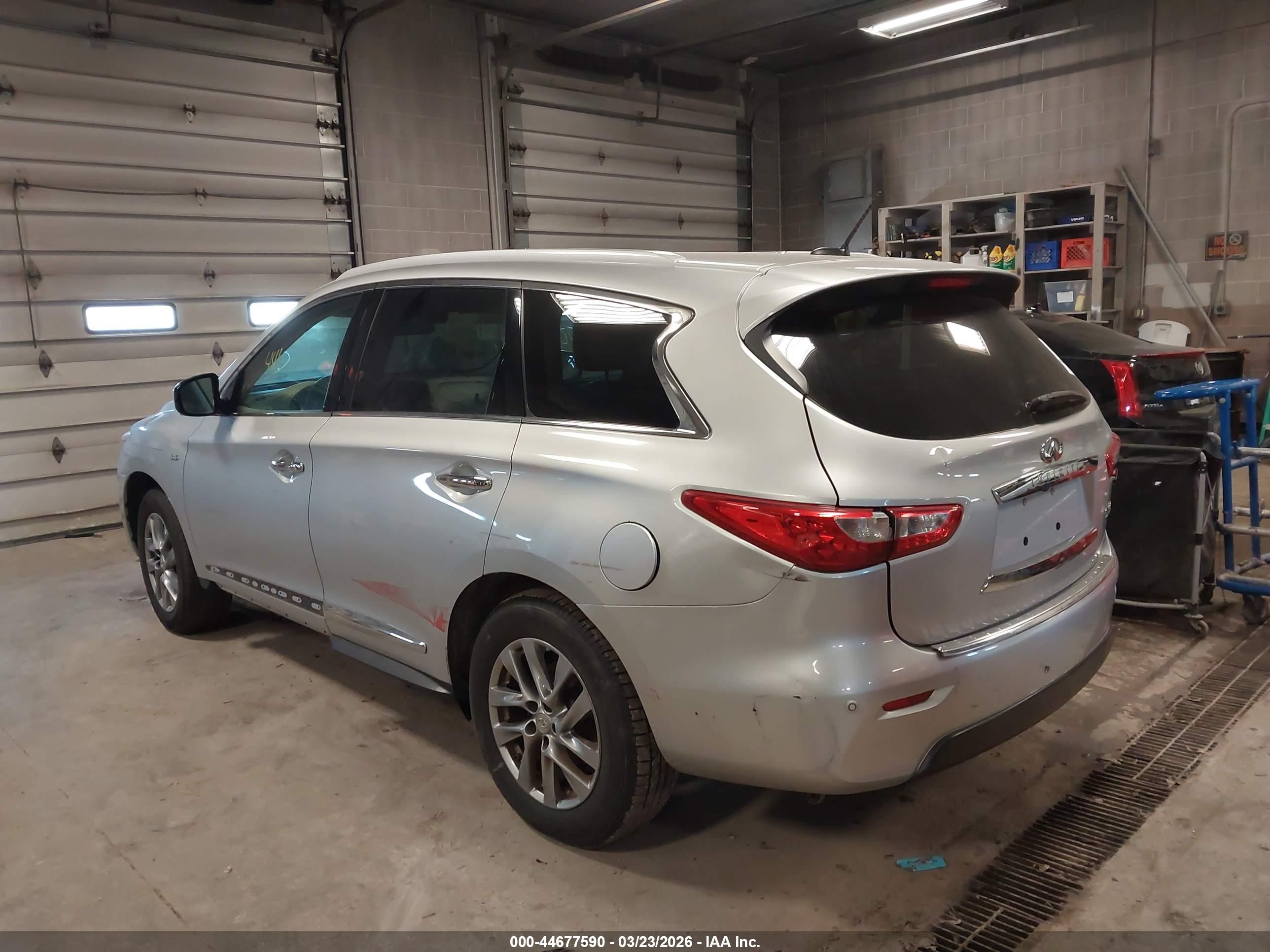 INFINITI QX60 image 3