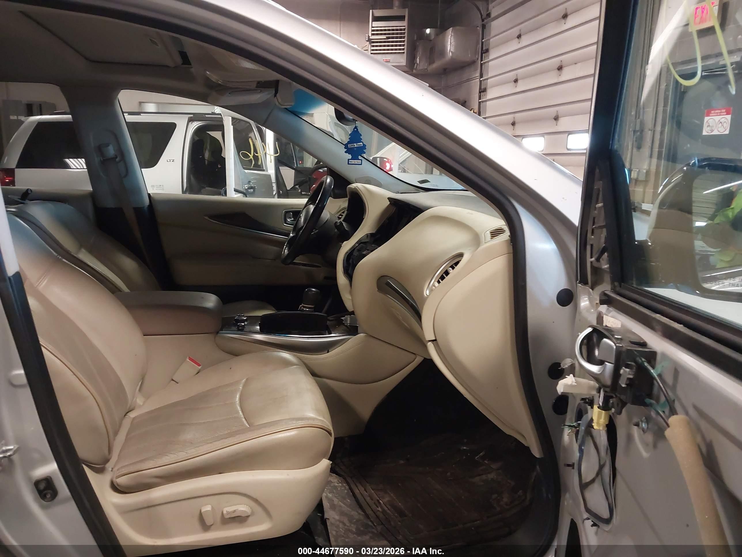 INFINITI QX60 image 5