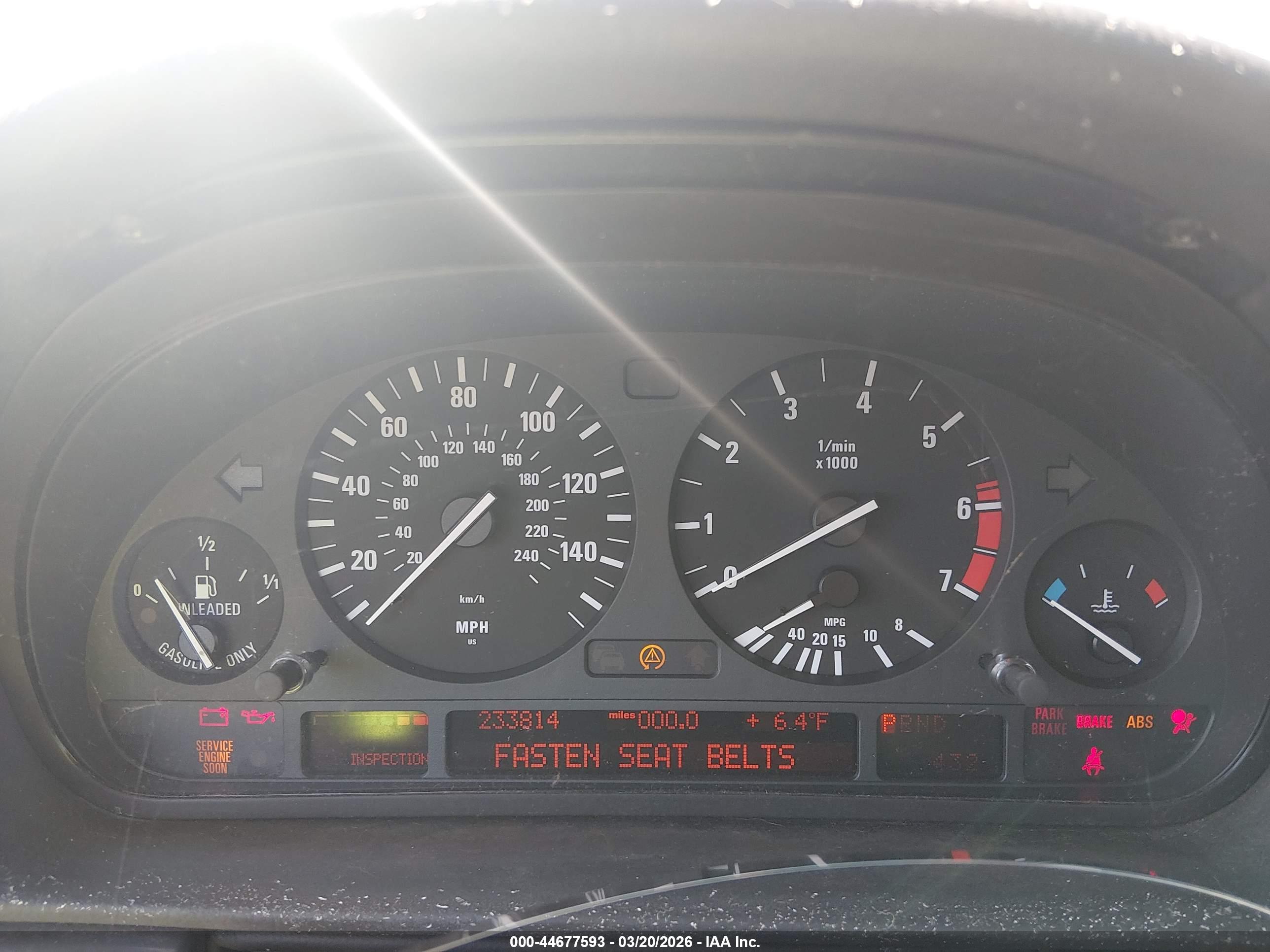 BMW 740IL image 7