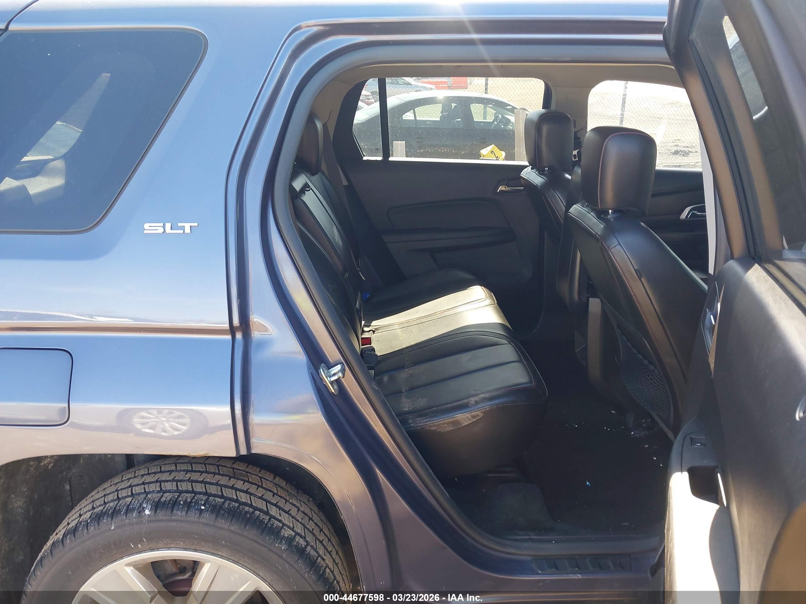 GMC TERRAIN image 8