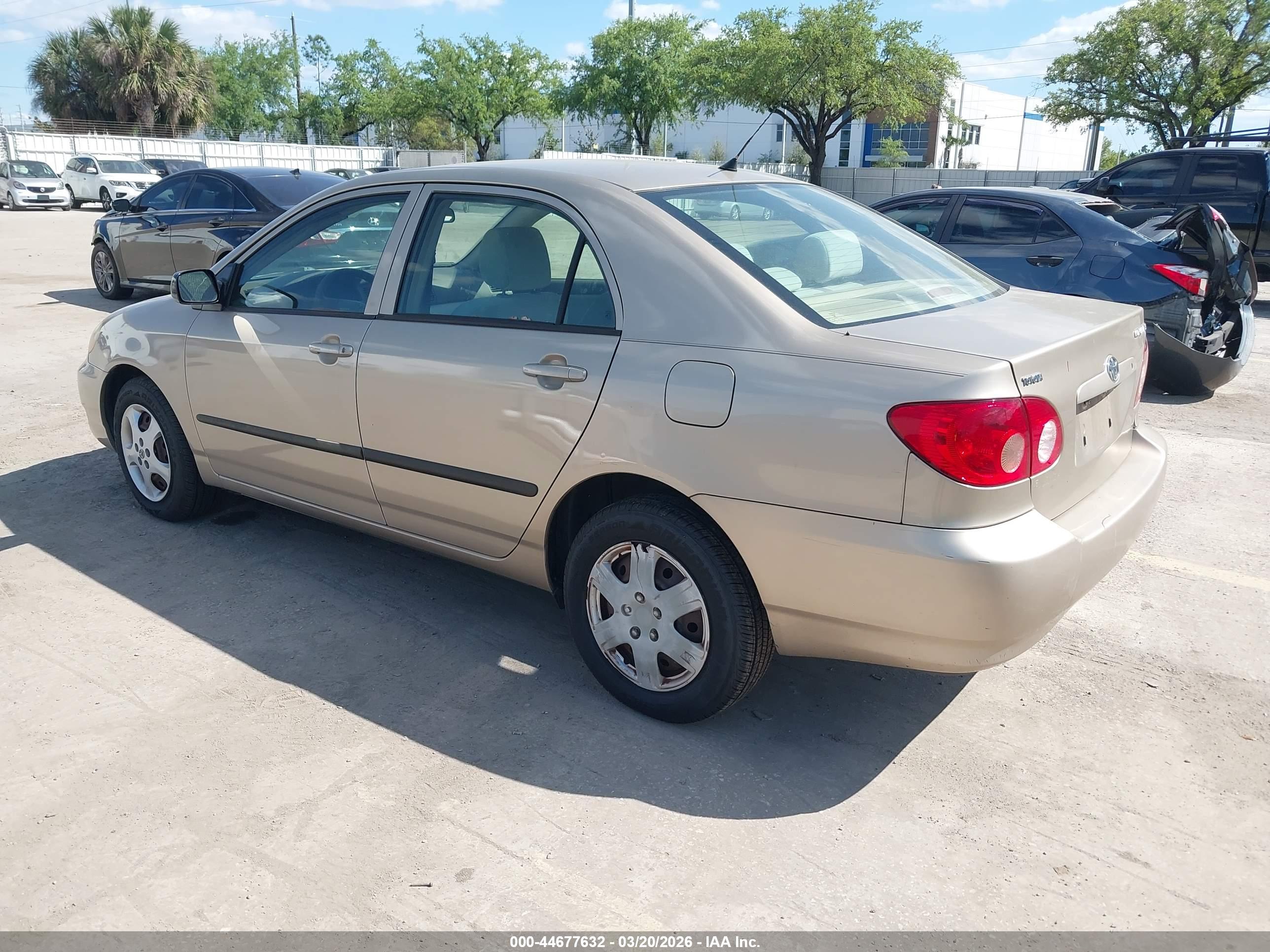 TOYOTA COROLLA image 3
