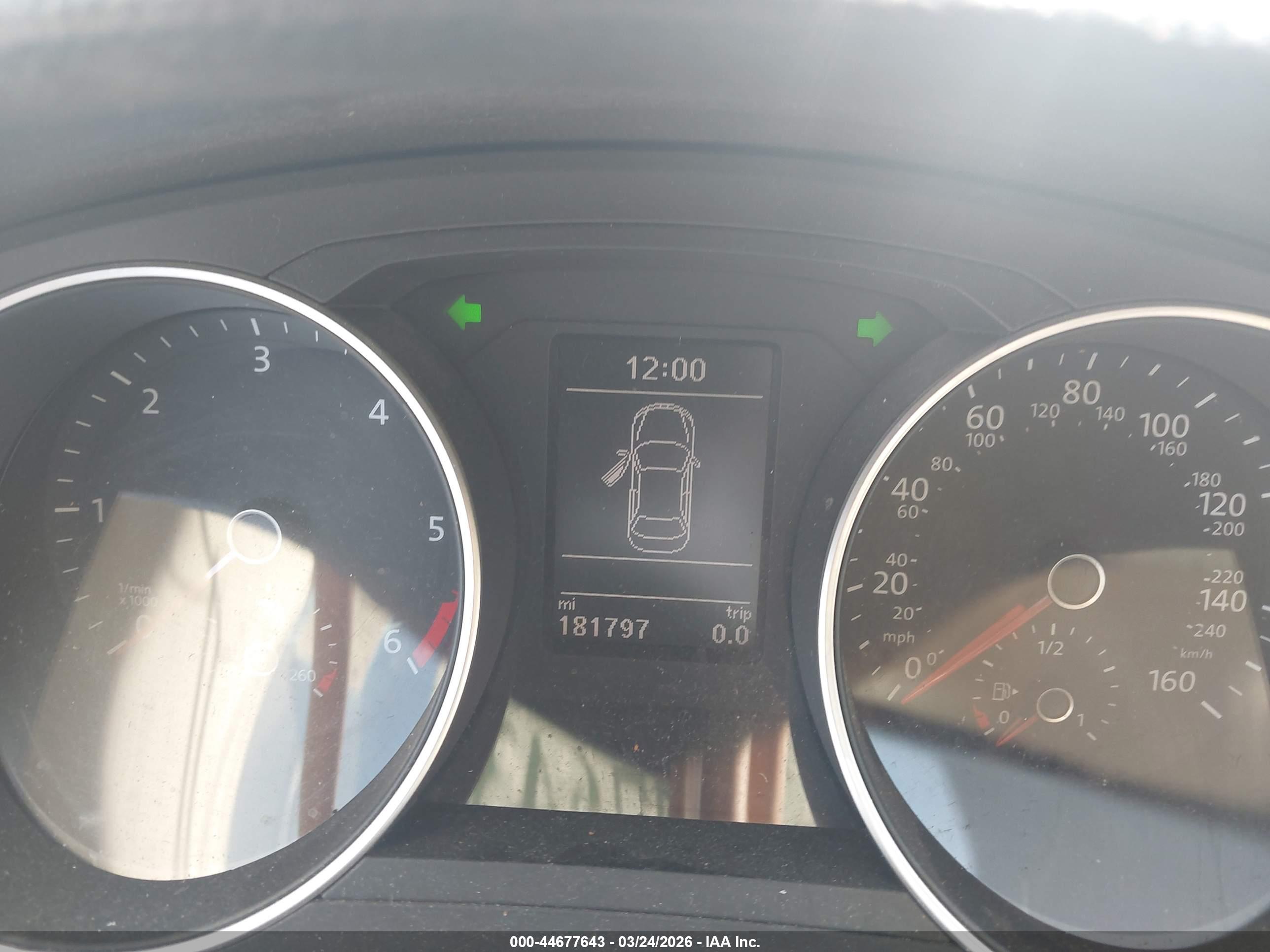 VOLKSWAGEN JETTA image 7