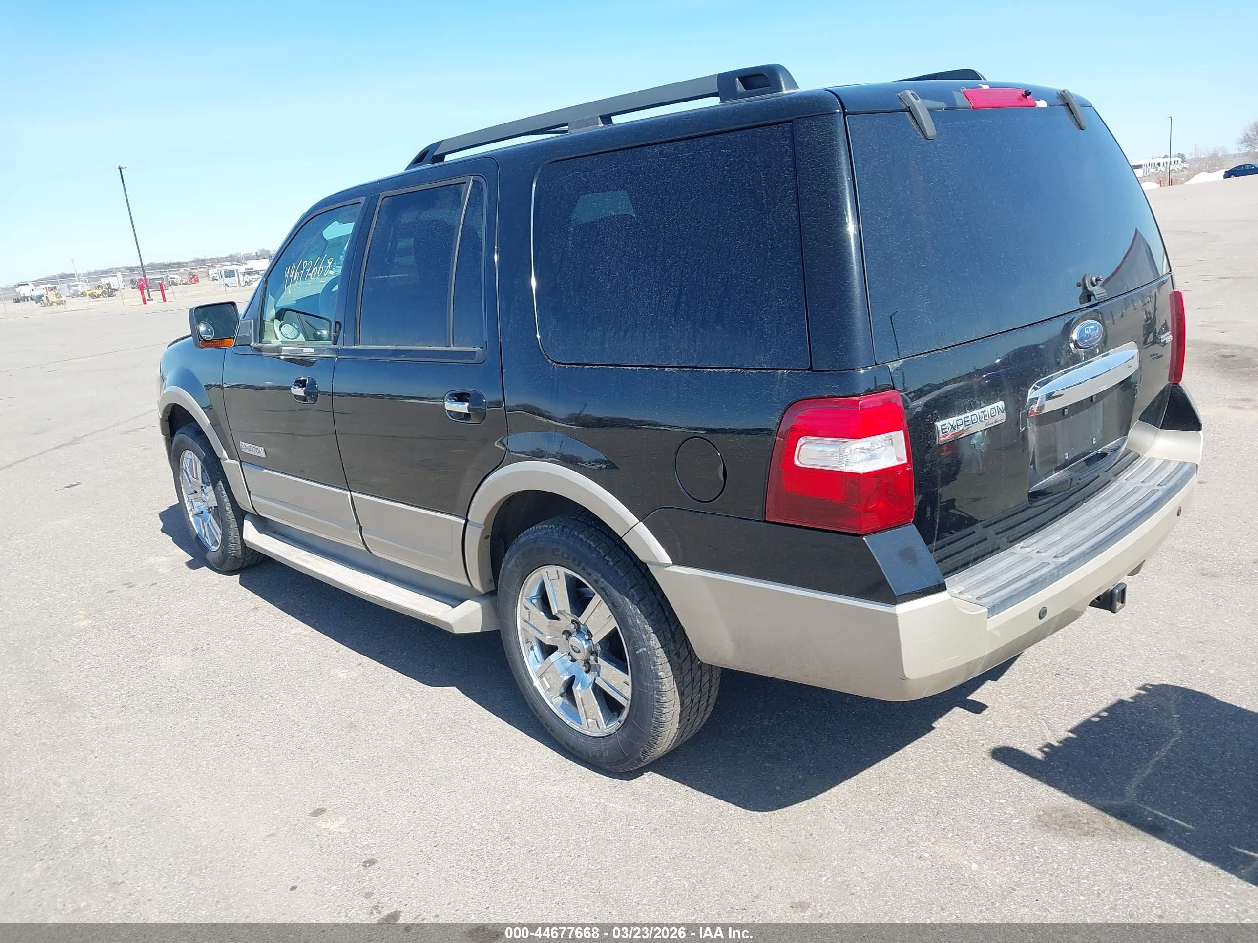 FORD EXPEDITION image 3