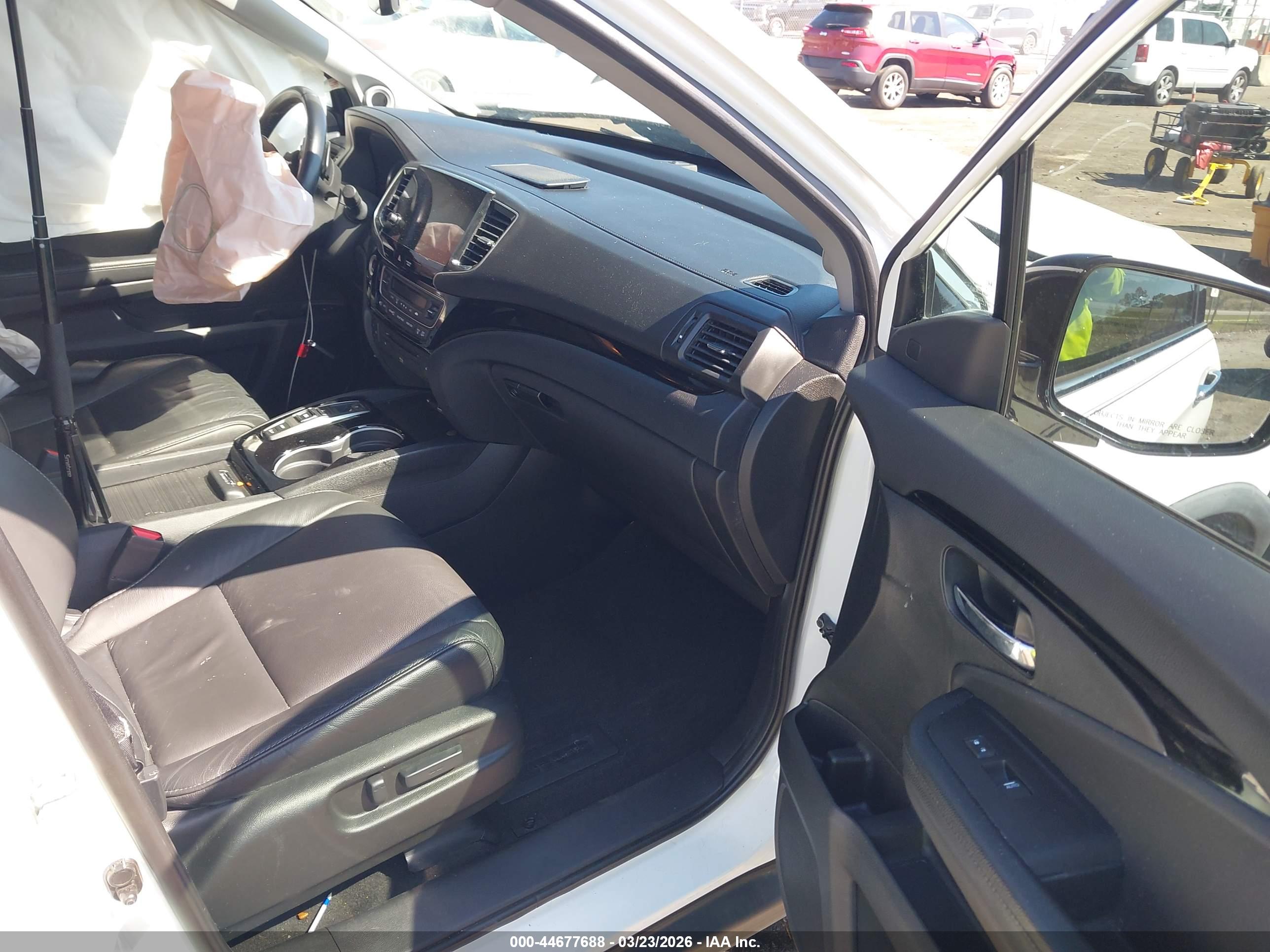 HONDA PILOT image 5